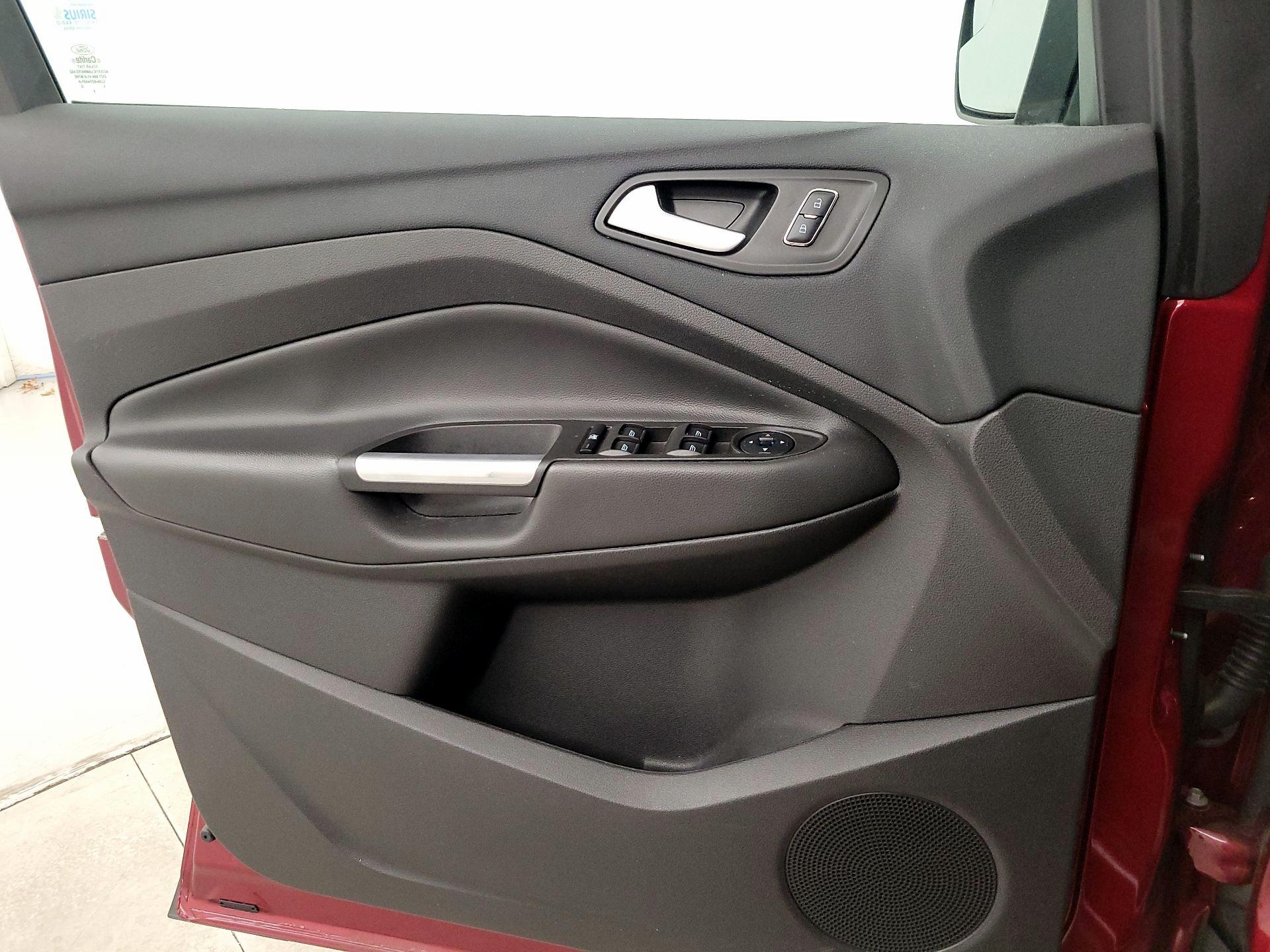 Thumbnail: 2016 Ford Escape - 12