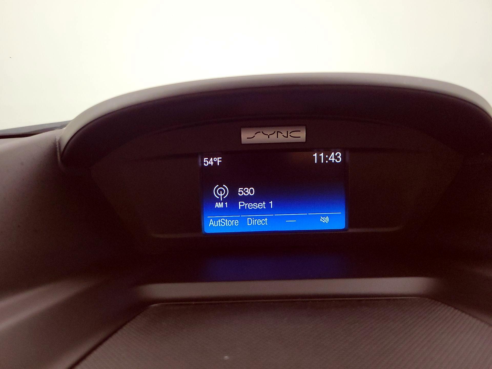 Thumbnail: 2016 Ford Escape - 15