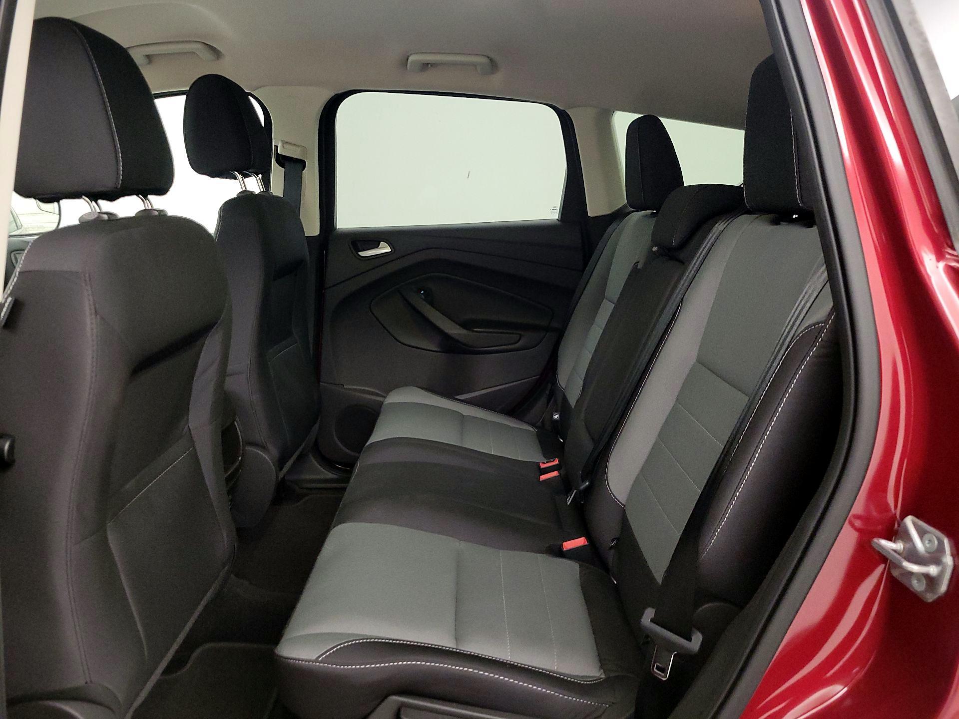 Thumbnail: 2016 Ford Escape - 19