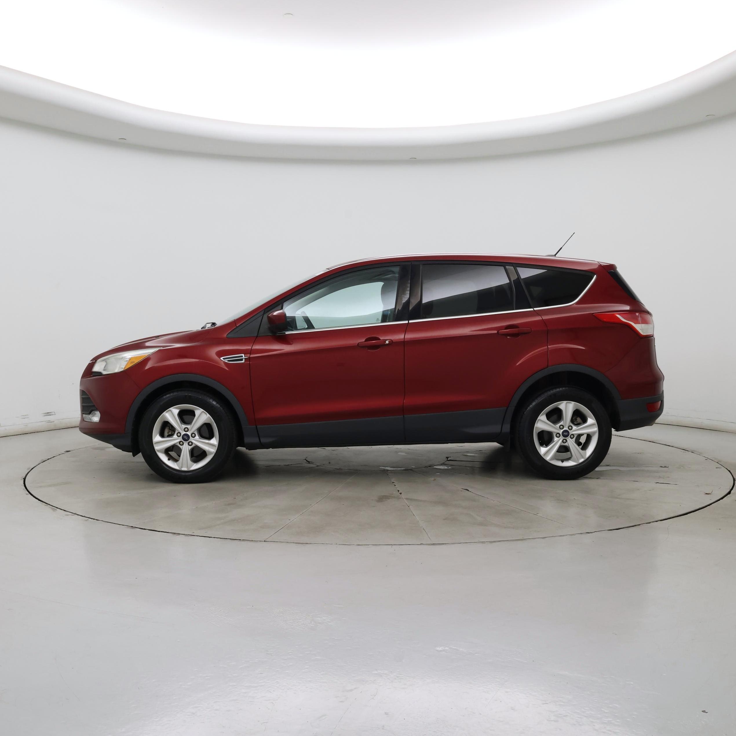 Thumbnail: 2016 Ford Escape - 3