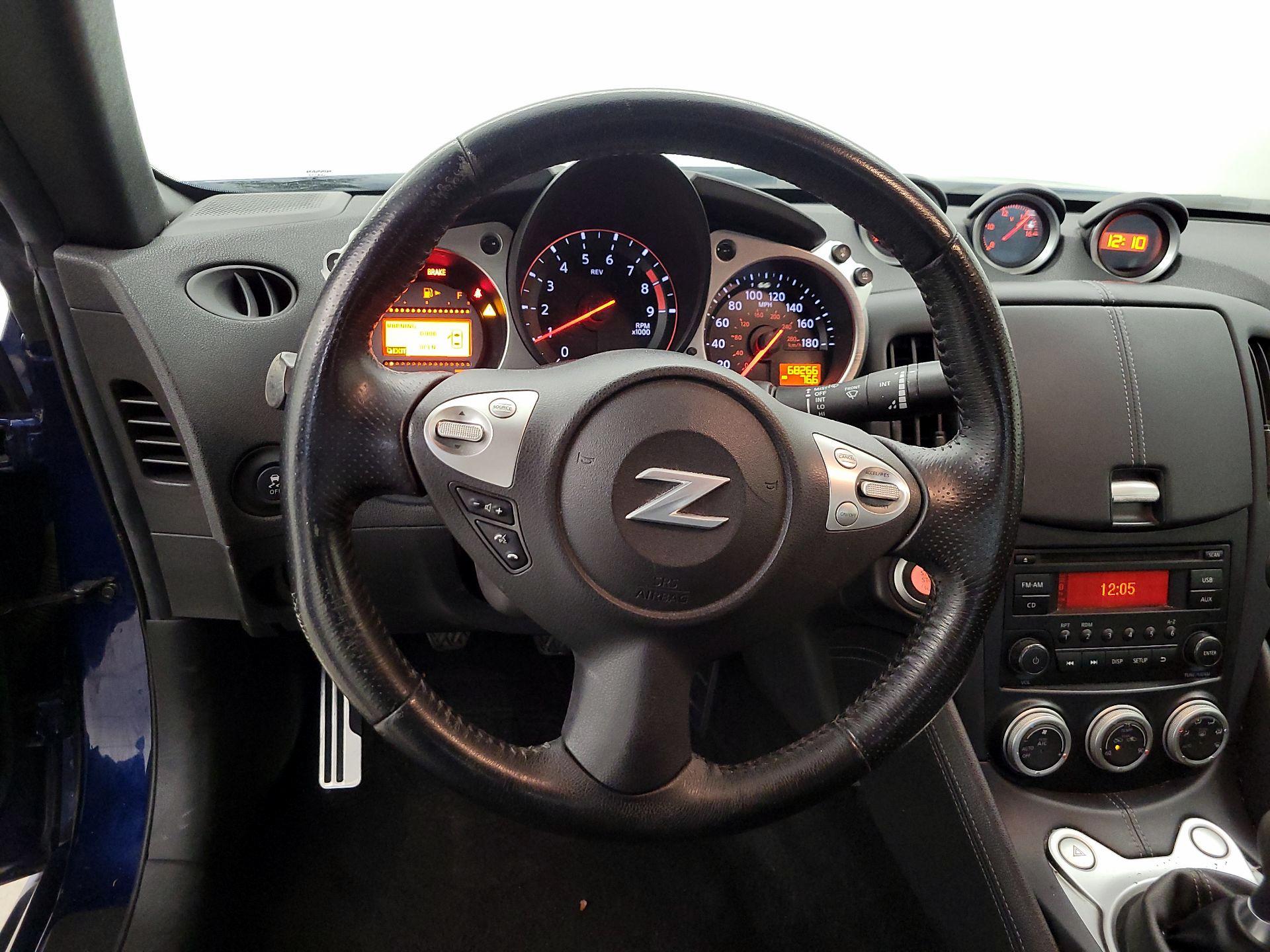 Thumbnail: 2016 Nissan Z - 10