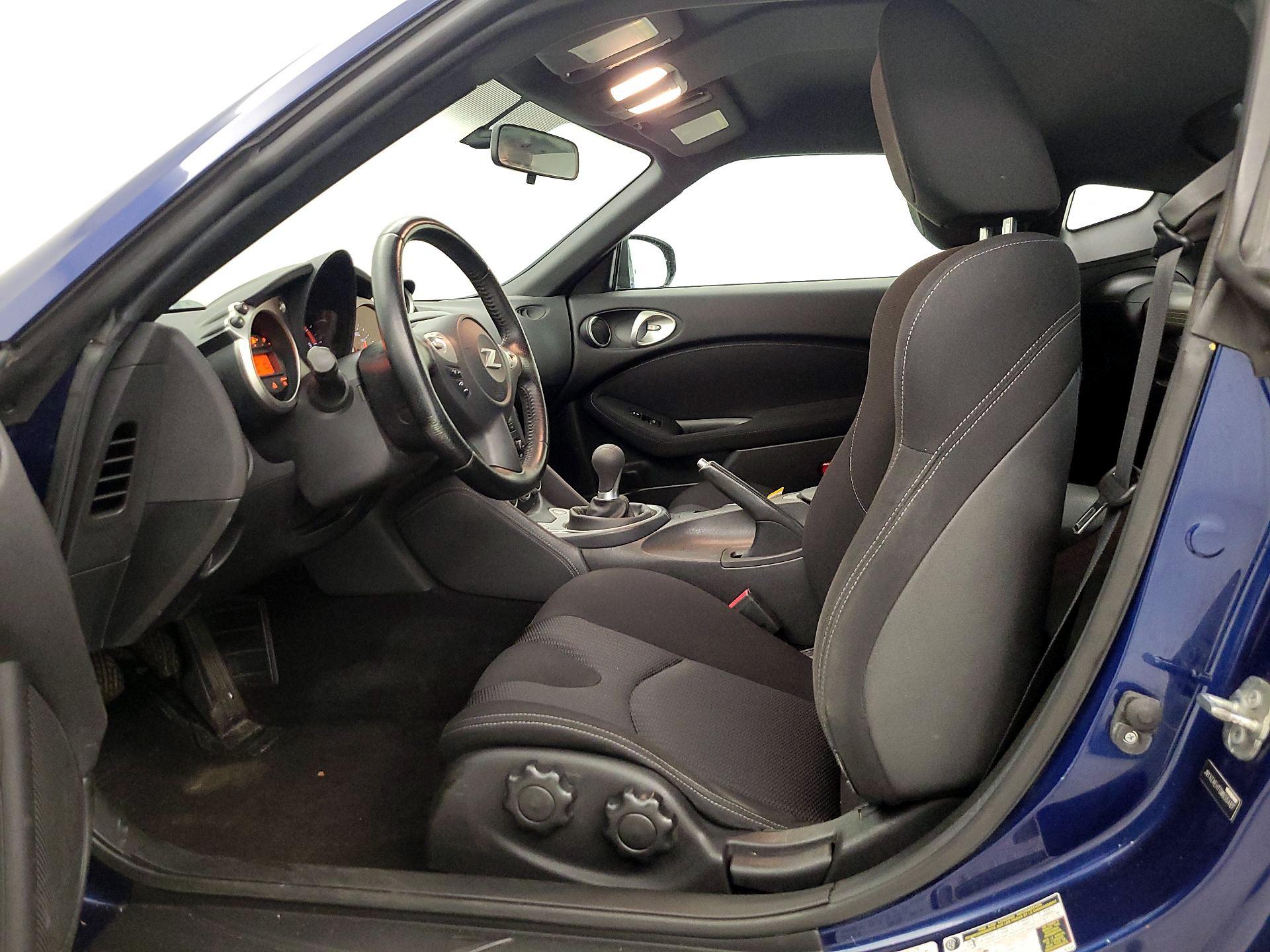 Thumbnail: 2016 Nissan Z - 11