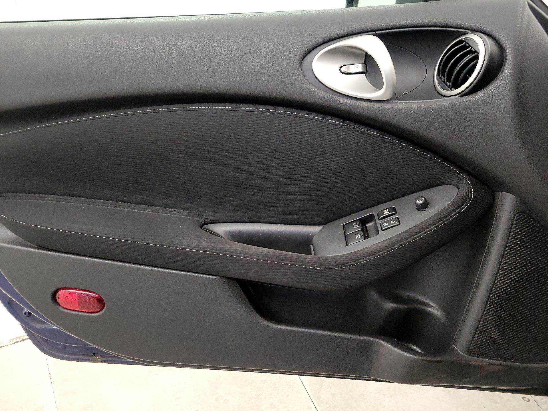 Thumbnail: 2016 Nissan Z - 12