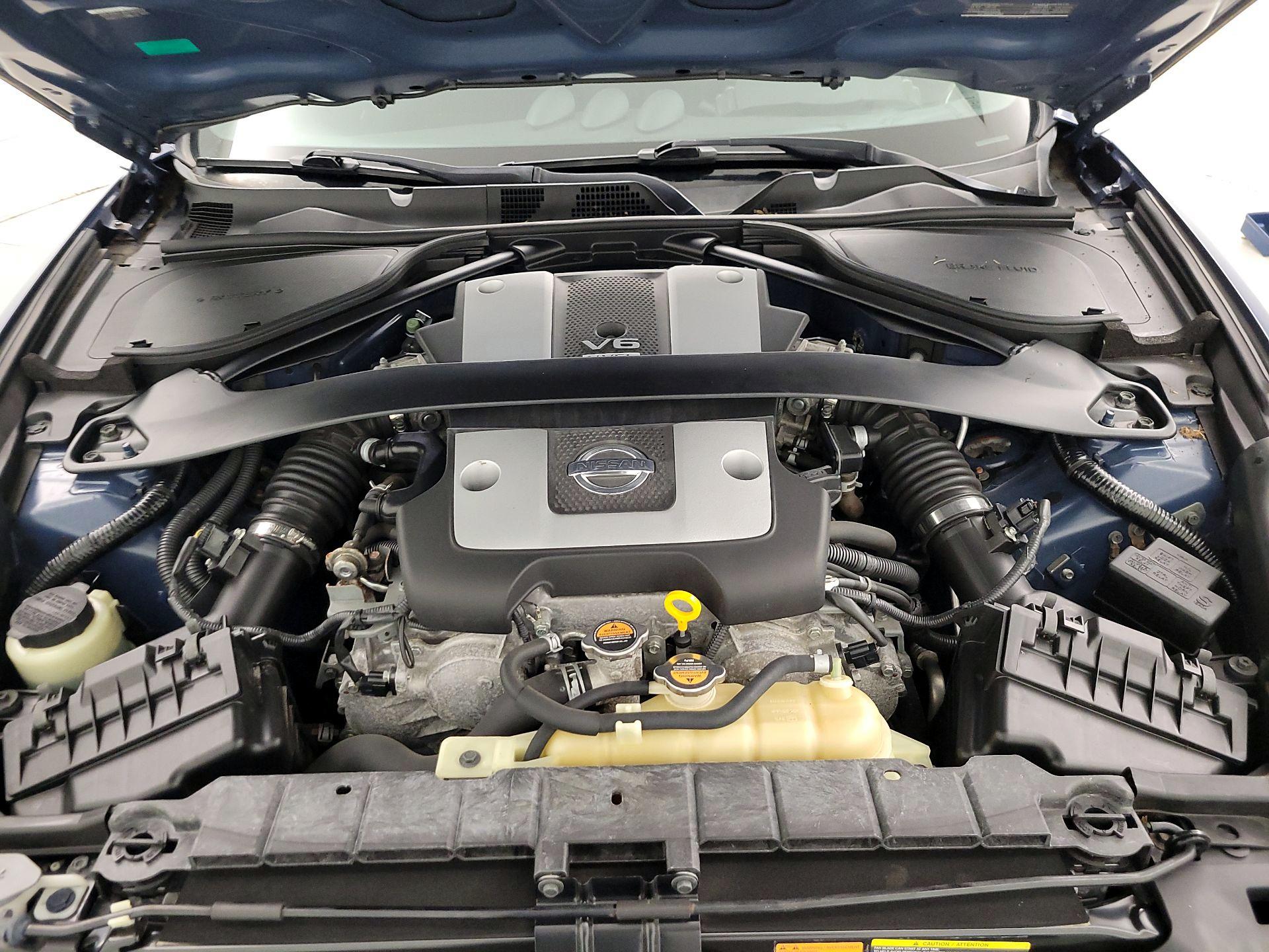 Thumbnail: 2016 Nissan Z - 18