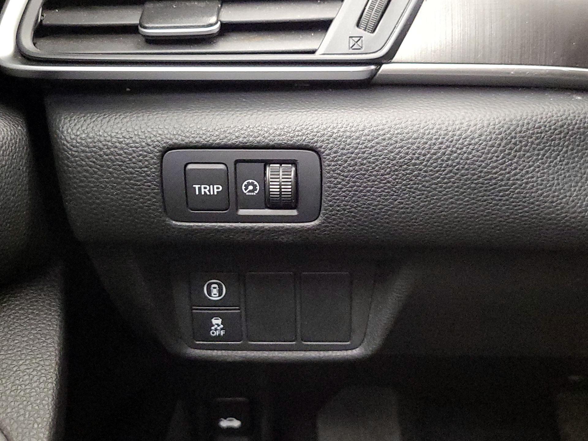 Thumbnail: 2021 Honda Accord - 13