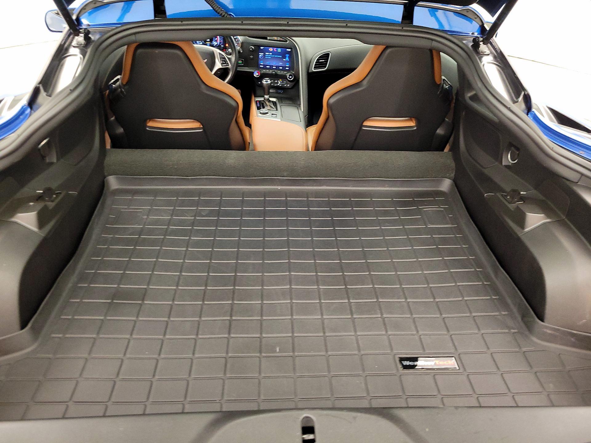 Thumbnail: 2015 Chevrolet Corvette - 20