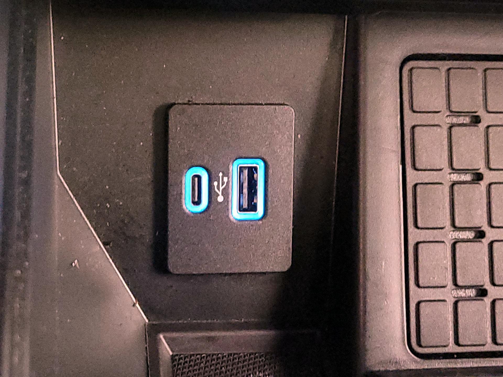 Thumbnail: 2023 Ford F-150 - 19