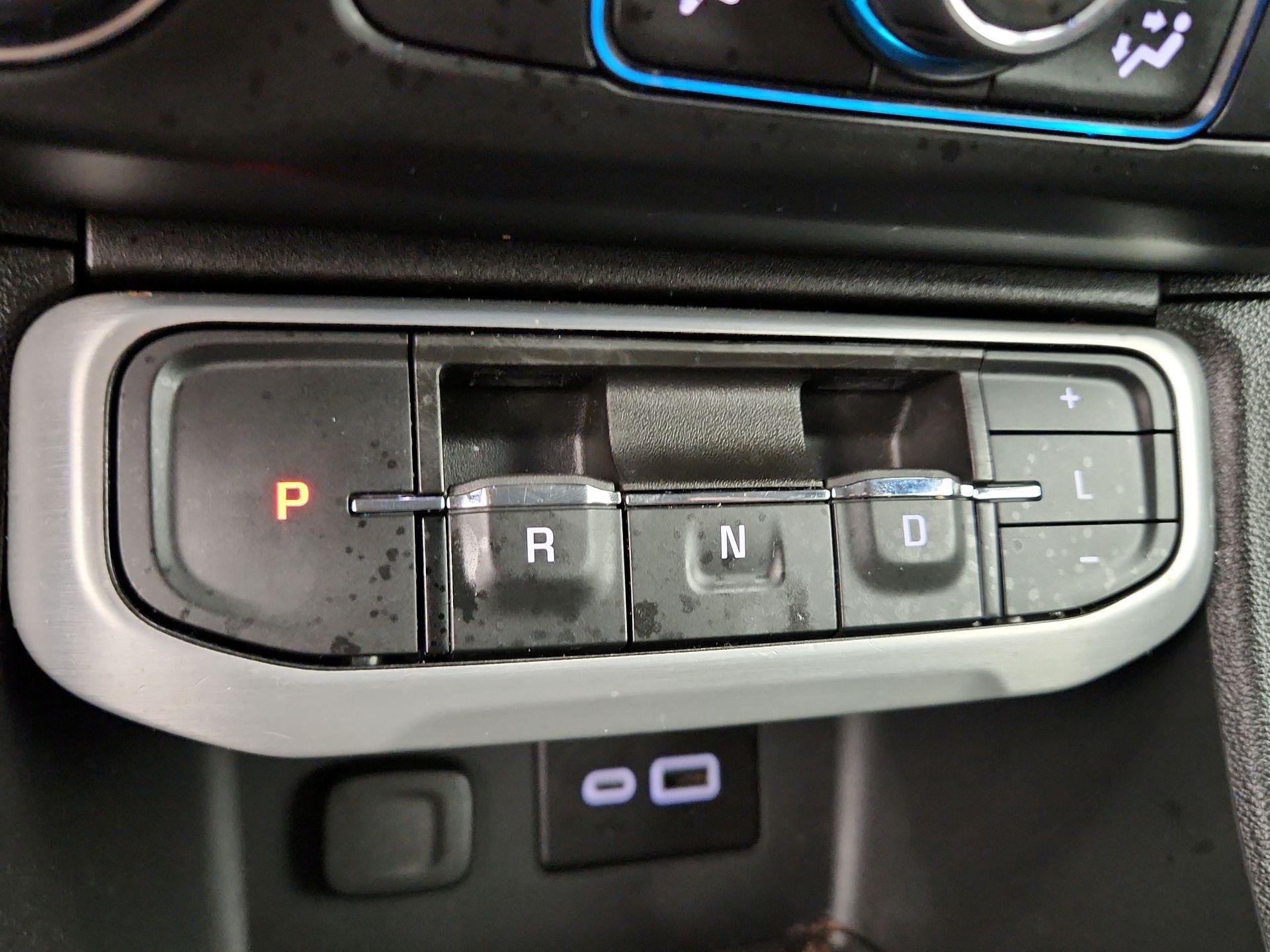 Thumbnail: 2023 GMC Acadia - 17