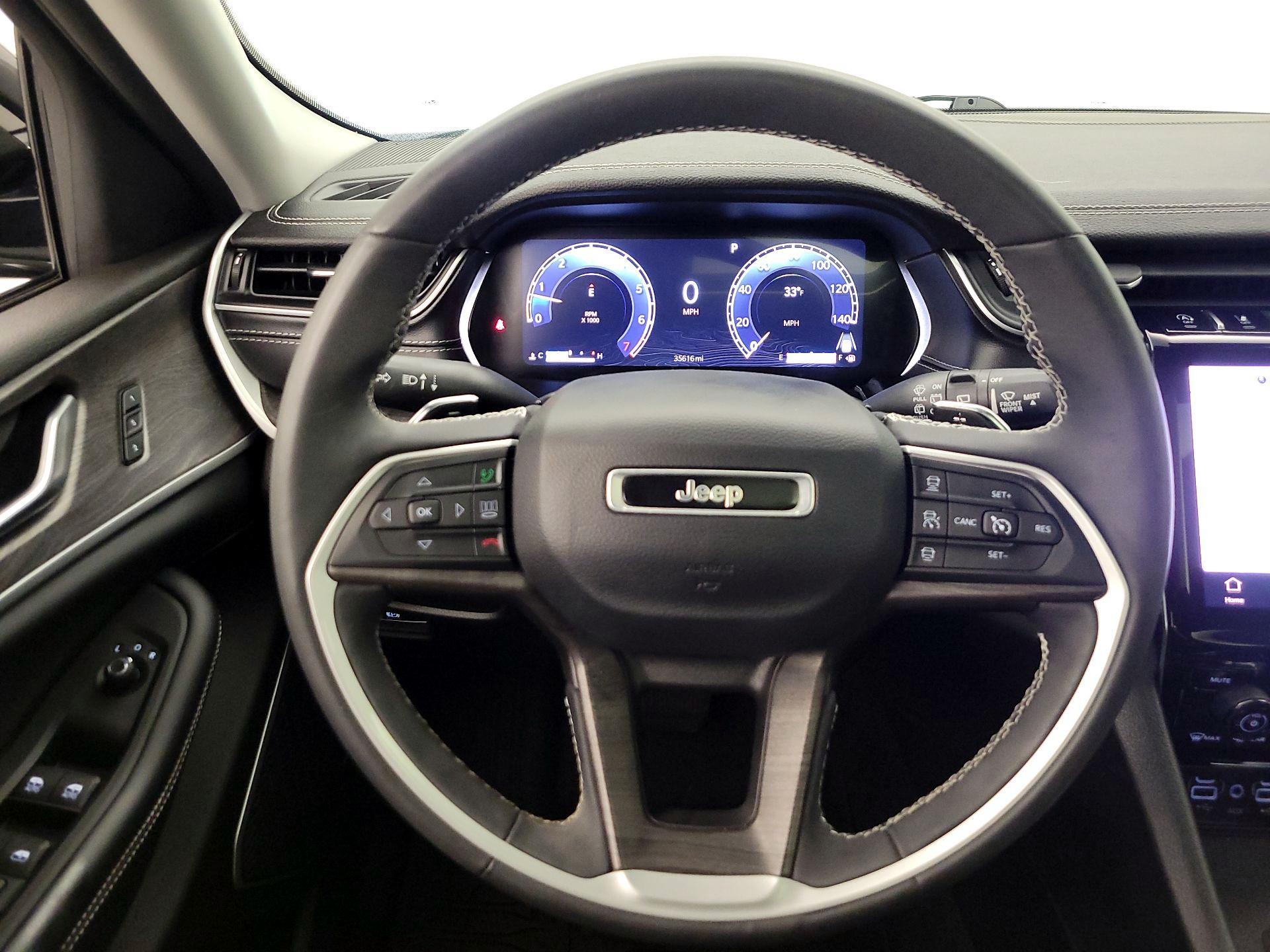 Thumbnail: 2023 Jeep Grand Cherokee L - 10