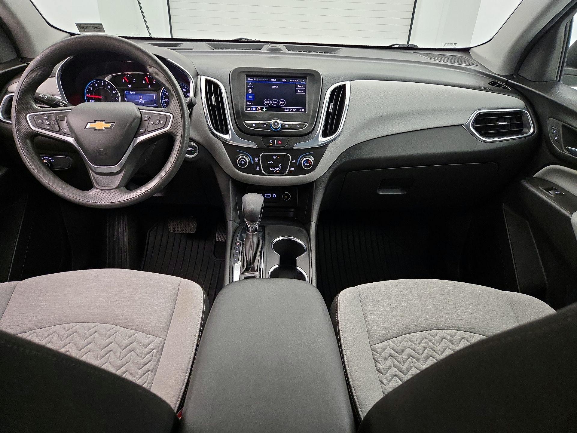 Thumbnail: 2023 Chevrolet Equinox - 9