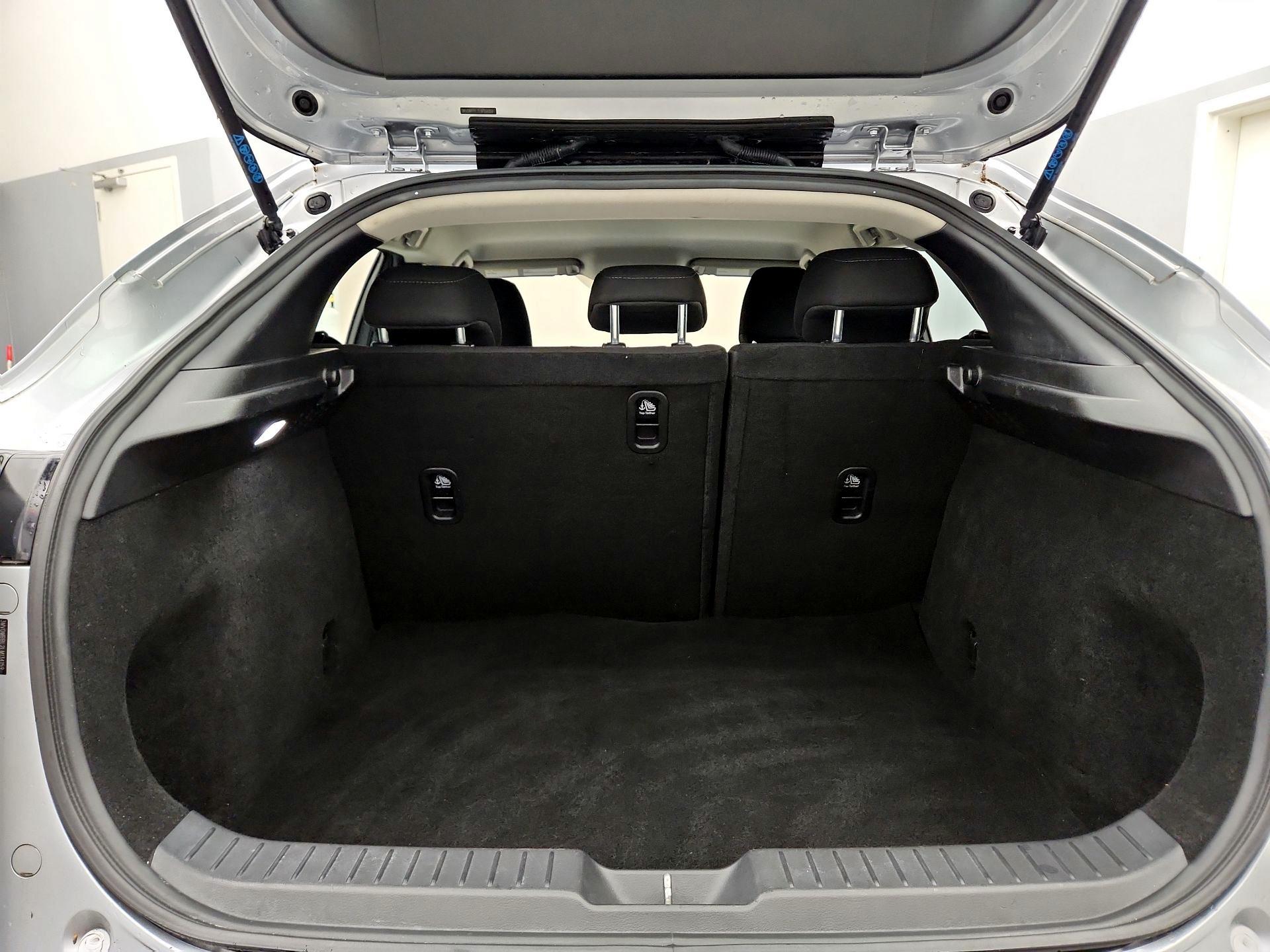 Thumbnail: 2020 Mazda CX-30 - 20