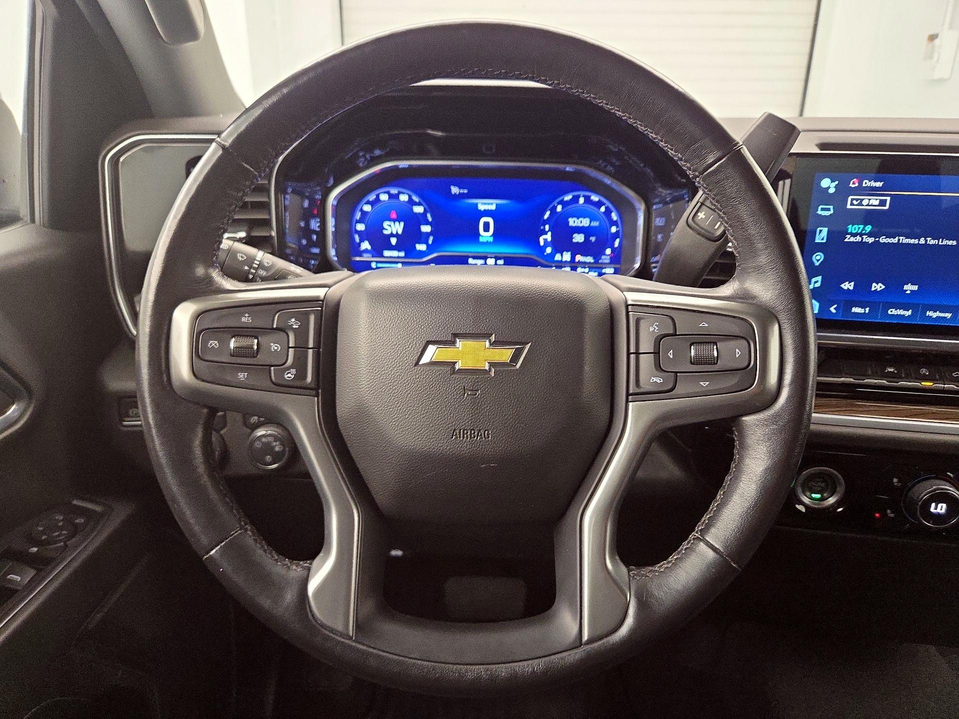 Thumbnail: 2022 Chevrolet Silverado 1500 - 10