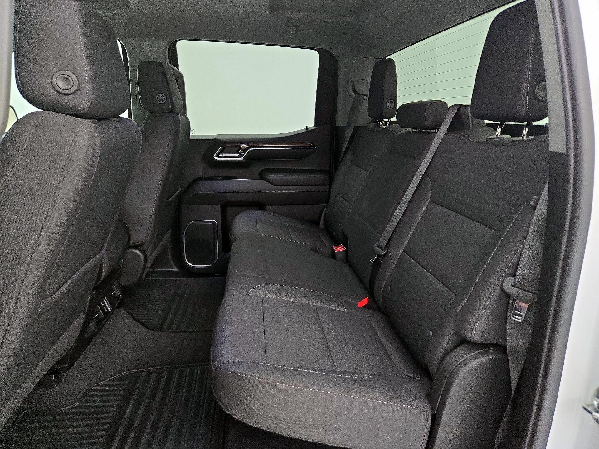 Thumbnail: 2022 Chevrolet Silverado 1500 - 20