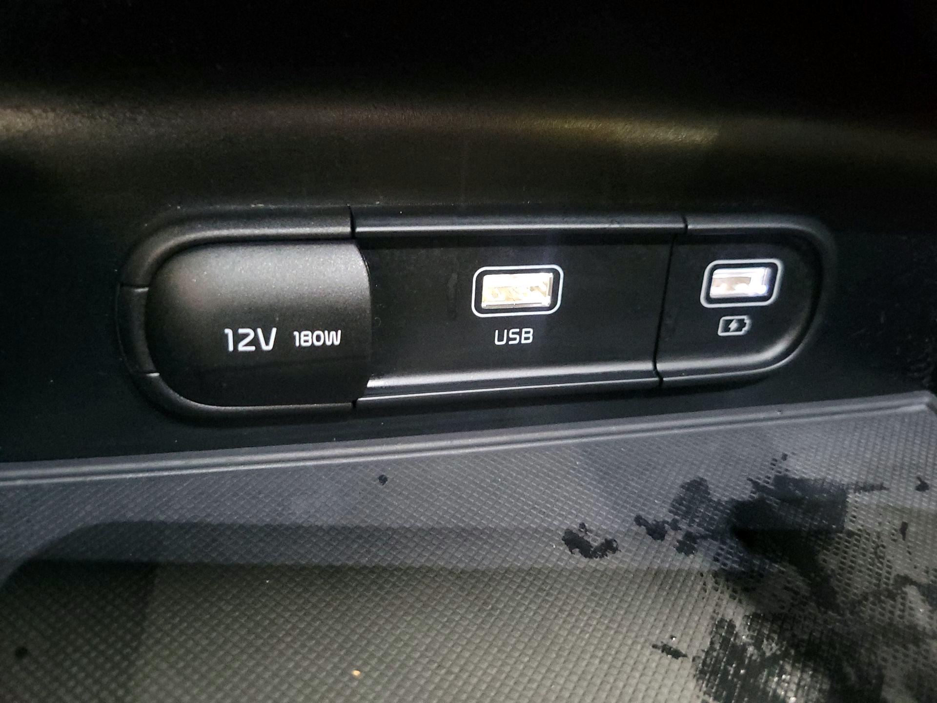 Thumbnail: 2023 Kia K5 - 19