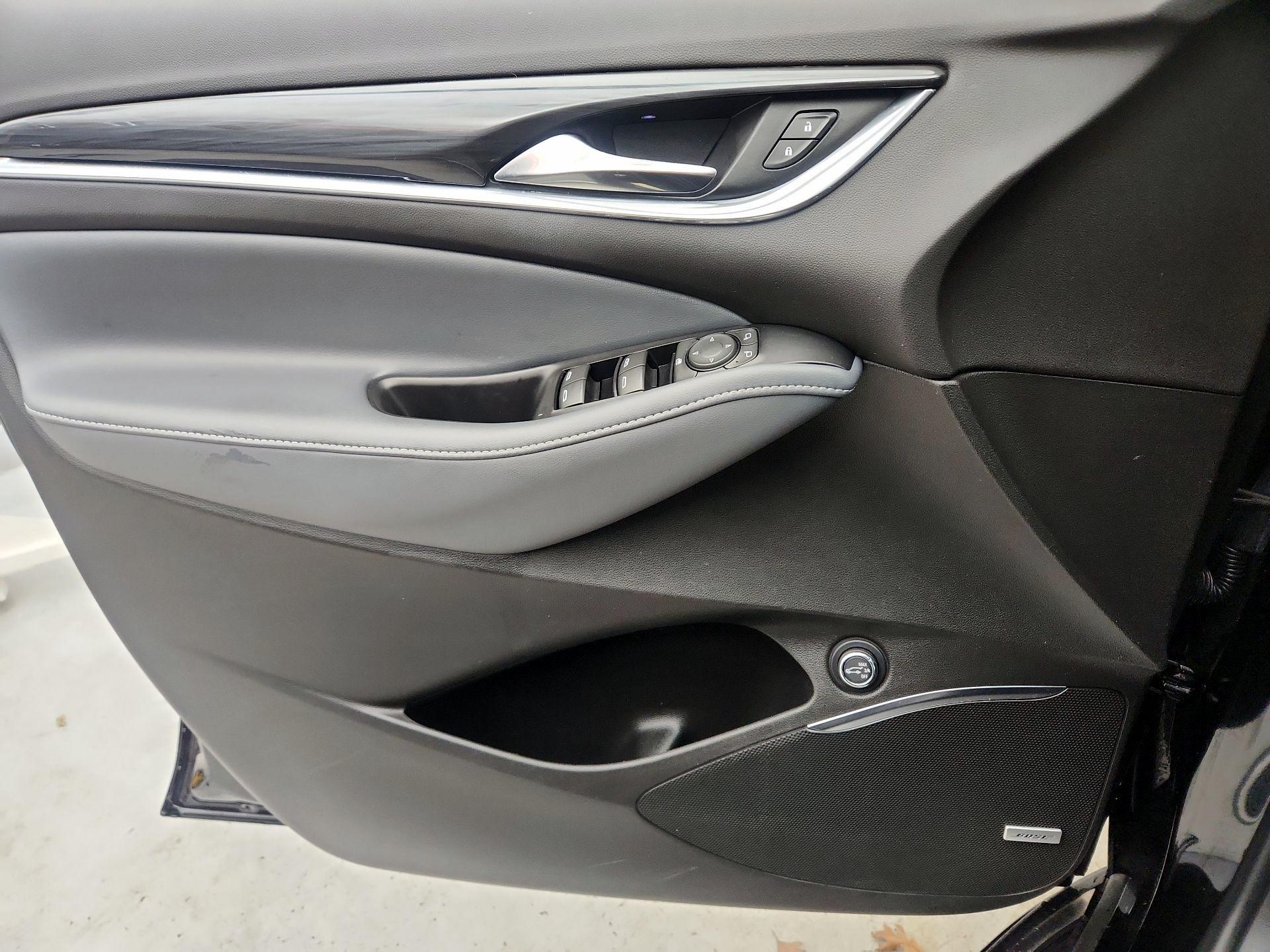 Thumbnail: 2022 Buick Enclave - 12