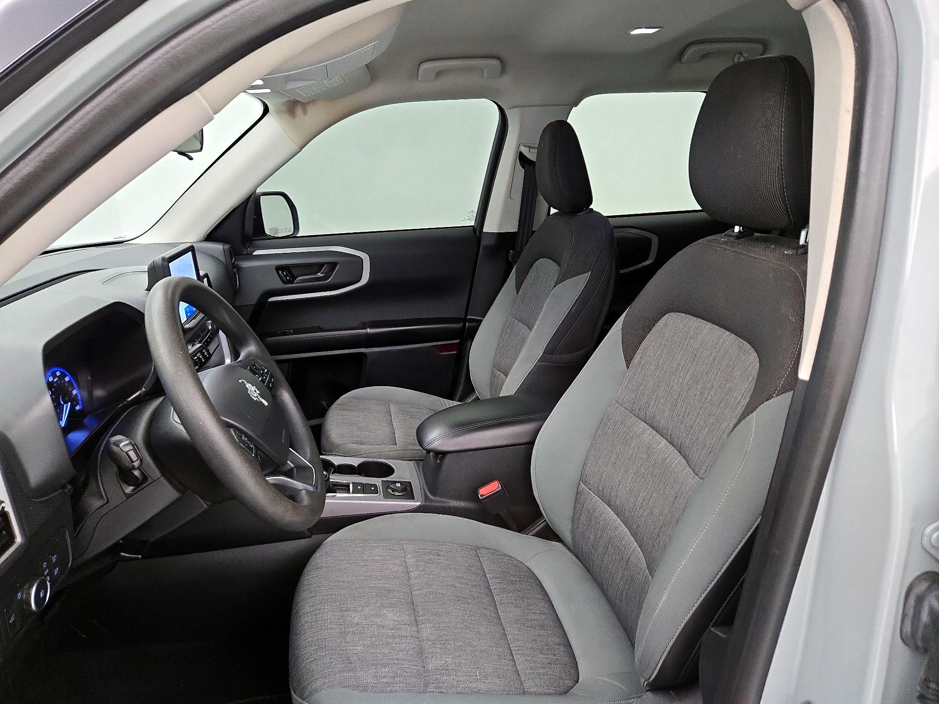 Thumbnail: 2021 Ford Bronco Sport - 11