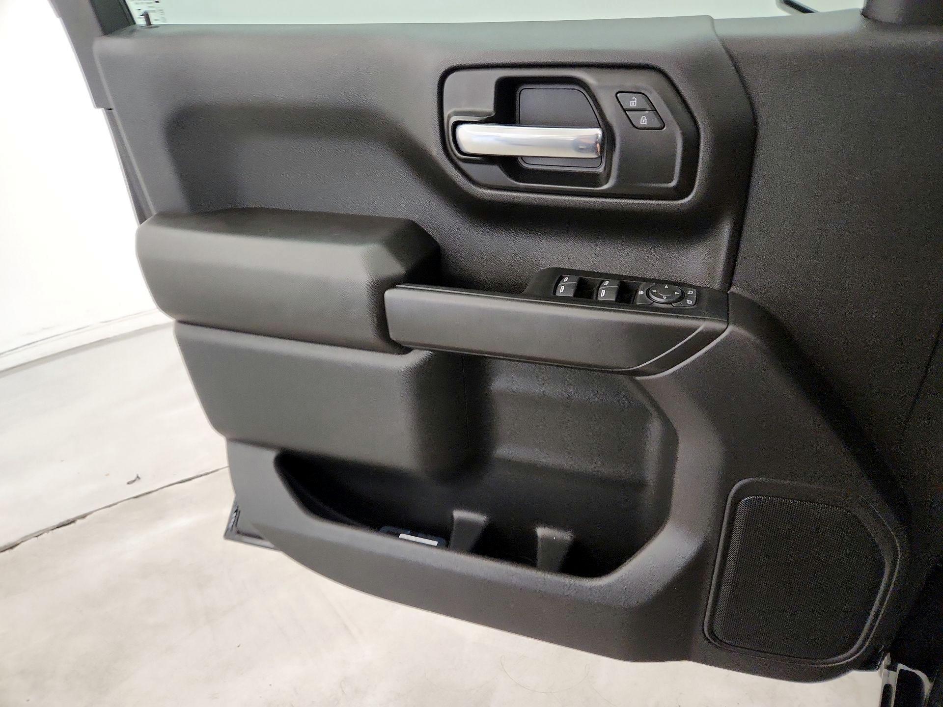 Thumbnail: 2023 GMC Sierra 1500 - 12