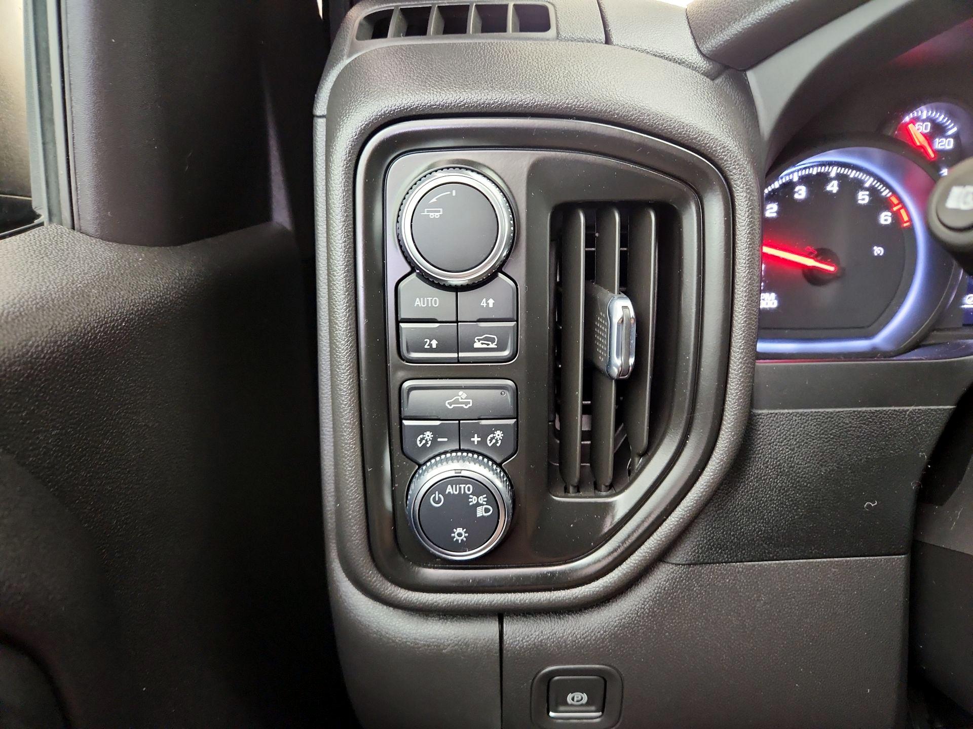 Thumbnail: 2023 GMC Sierra 1500 - 13