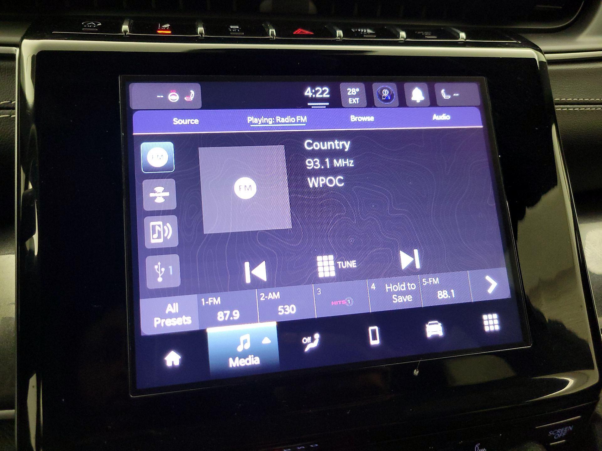 Thumbnail: 2023 Jeep Grand Cherokee - 15