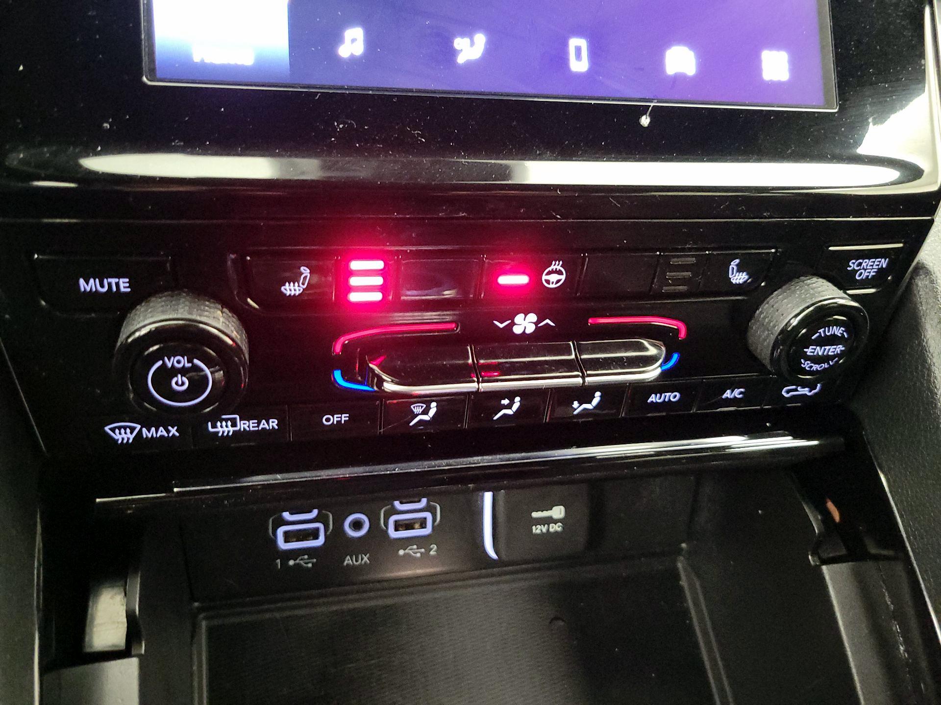 Thumbnail: 2023 Jeep Grand Cherokee - 16