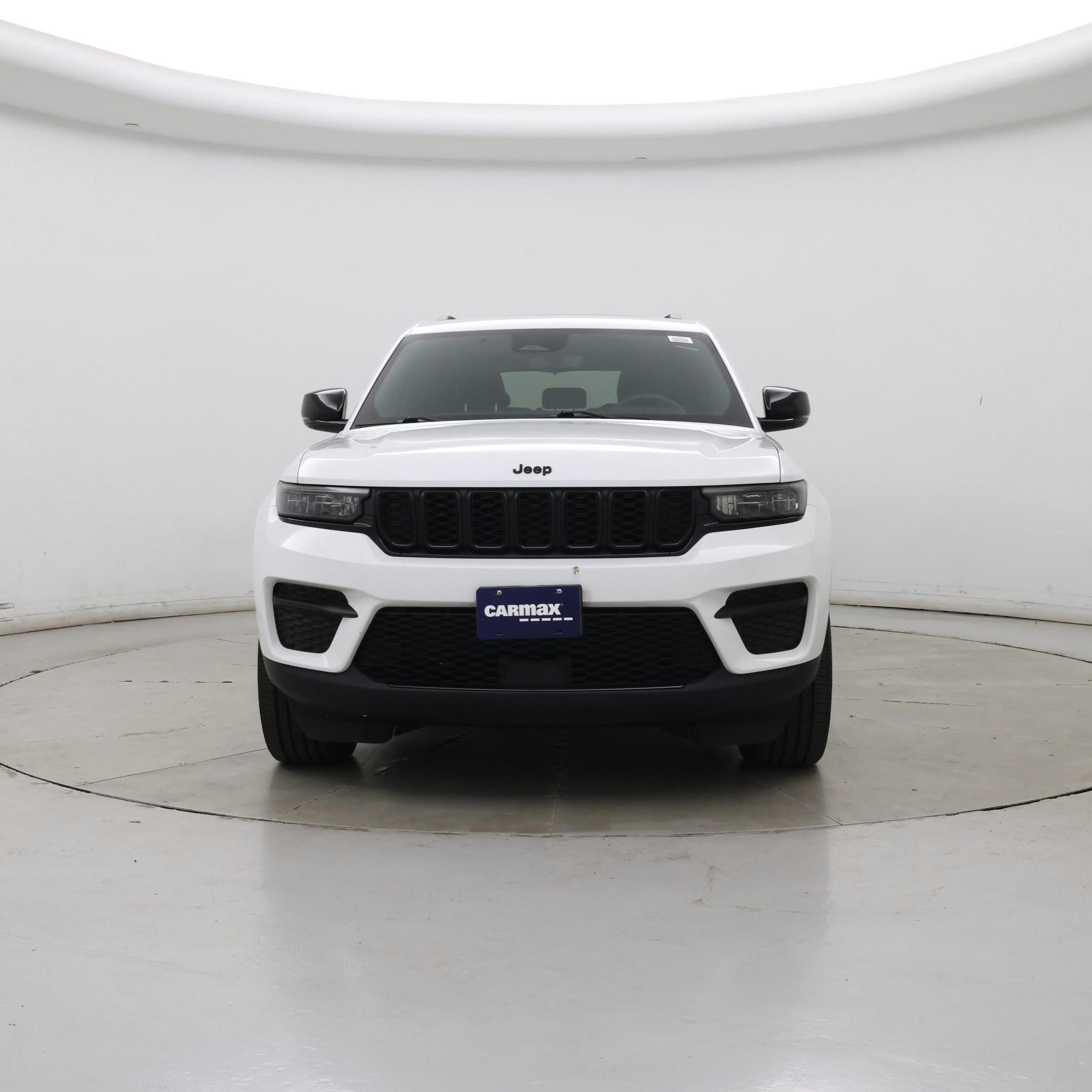 Thumbnail: 2023 Jeep Grand Cherokee - 5