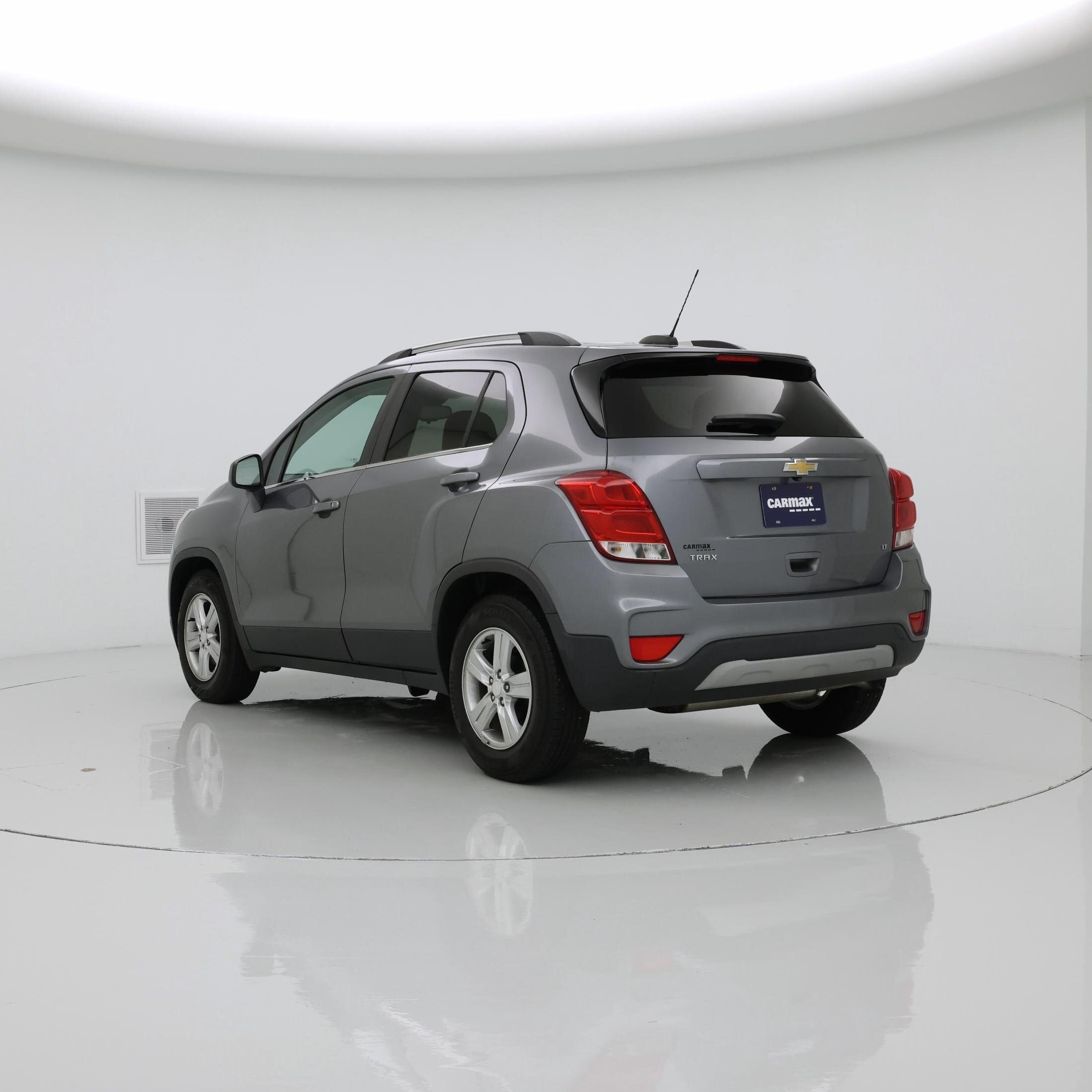 Thumbnail: 2020 Chevrolet Trax - 2