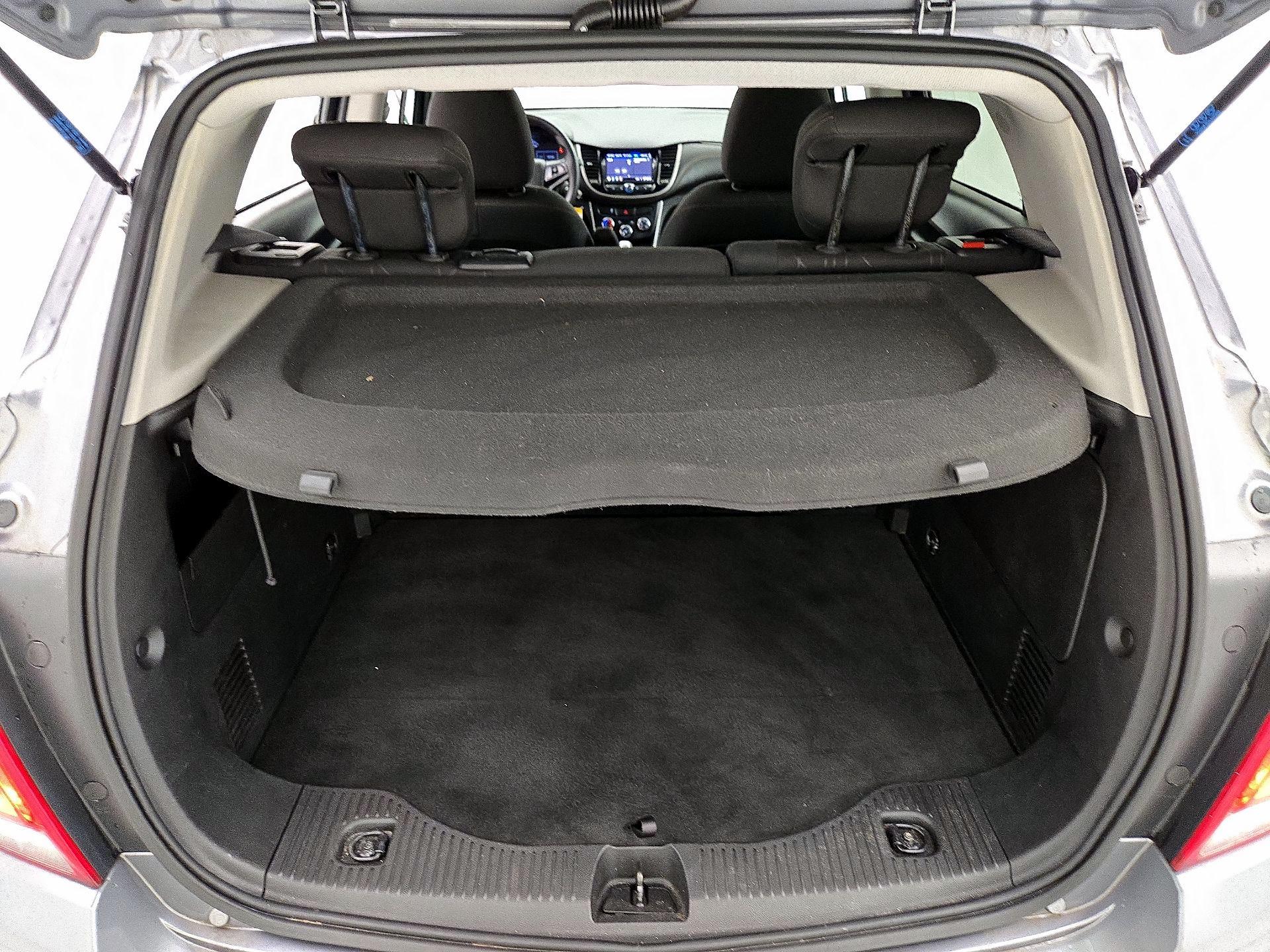 Thumbnail: 2020 Chevrolet Trax - 20