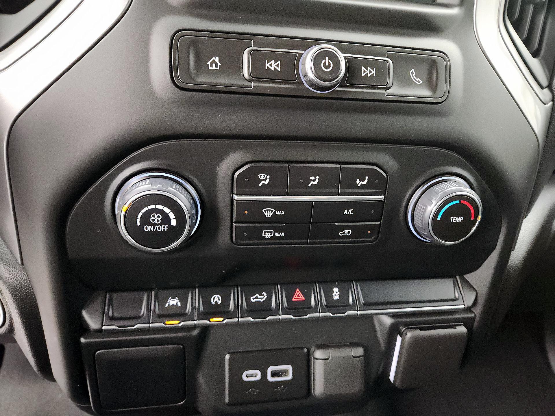 Thumbnail: 2024 Chevrolet Silverado 1500 - 16