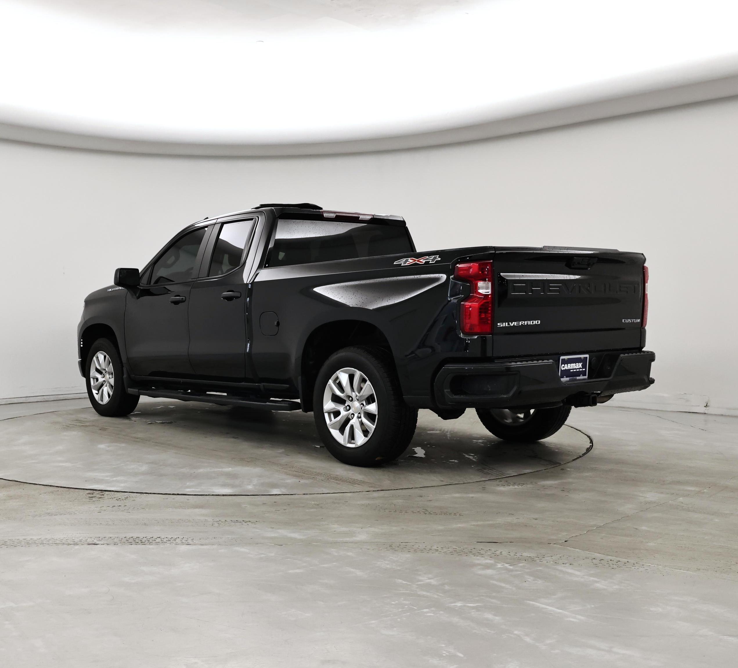 Thumbnail: 2024 Chevrolet Silverado 1500 - 2