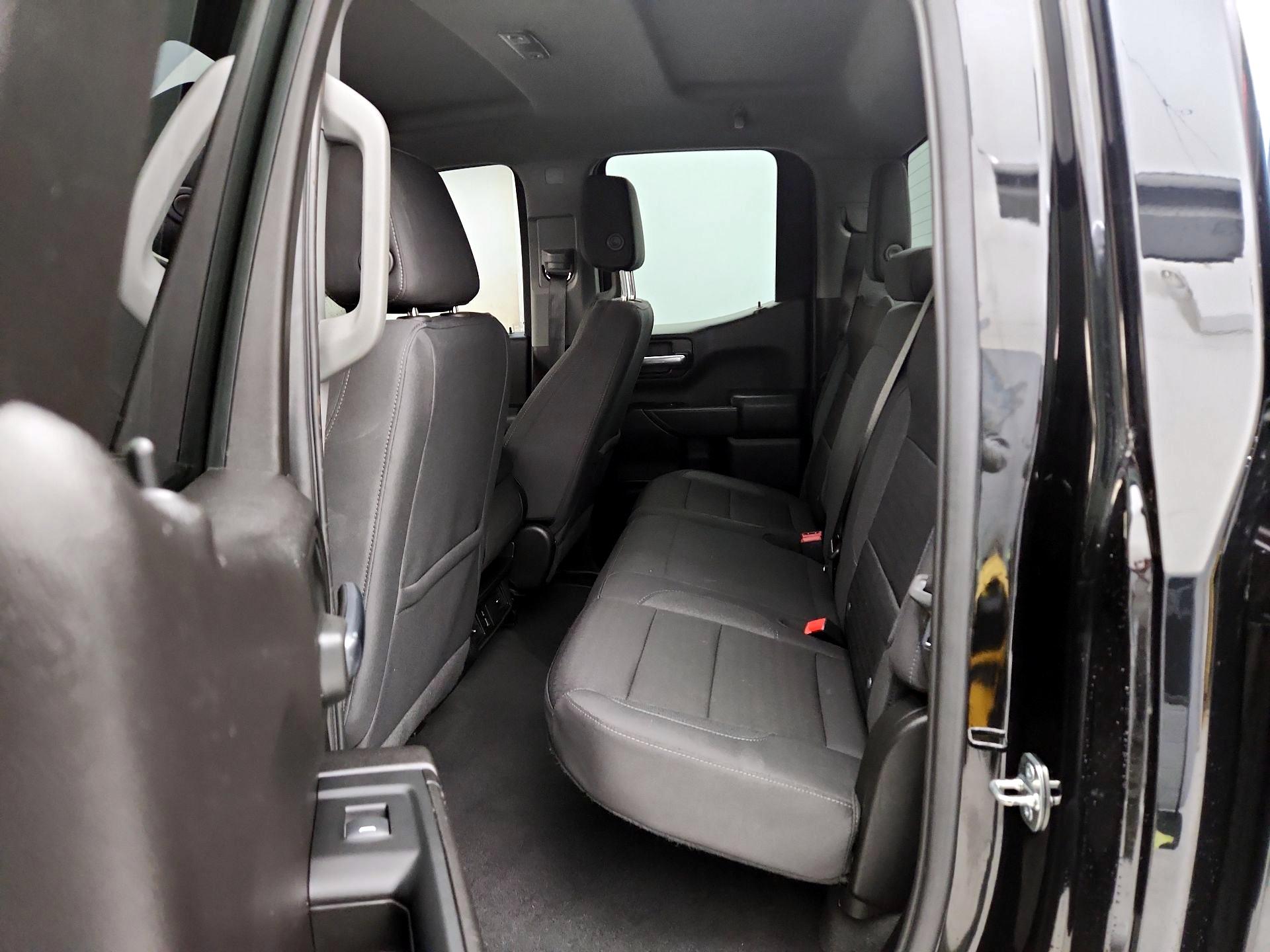 Thumbnail: 2024 Chevrolet Silverado 1500 - 19