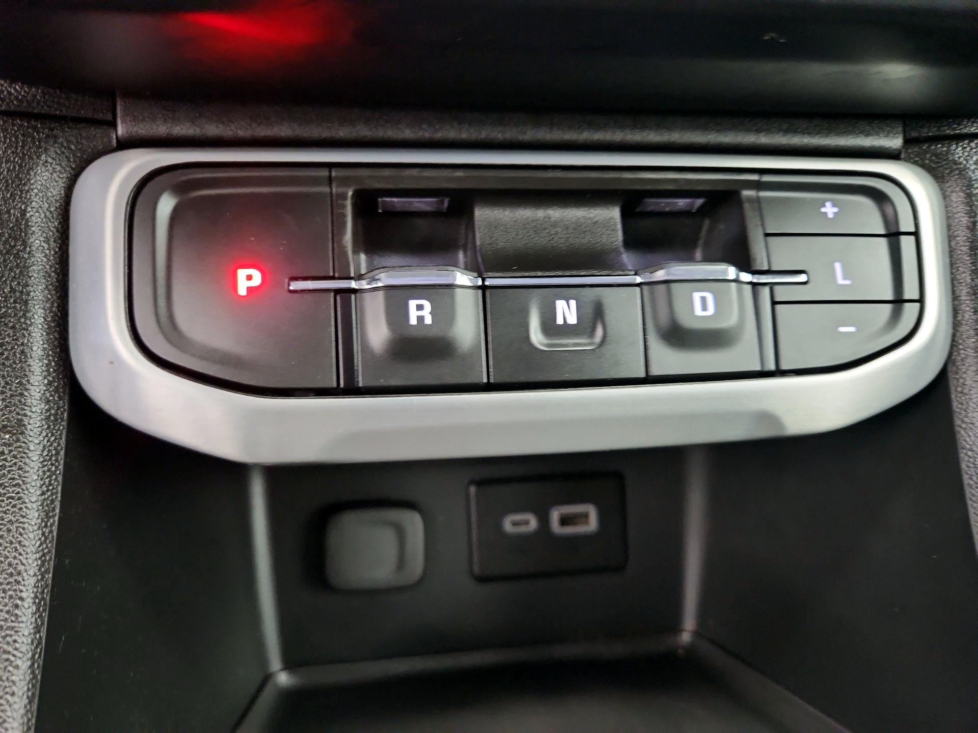 Thumbnail: 2023 GMC Acadia - 18