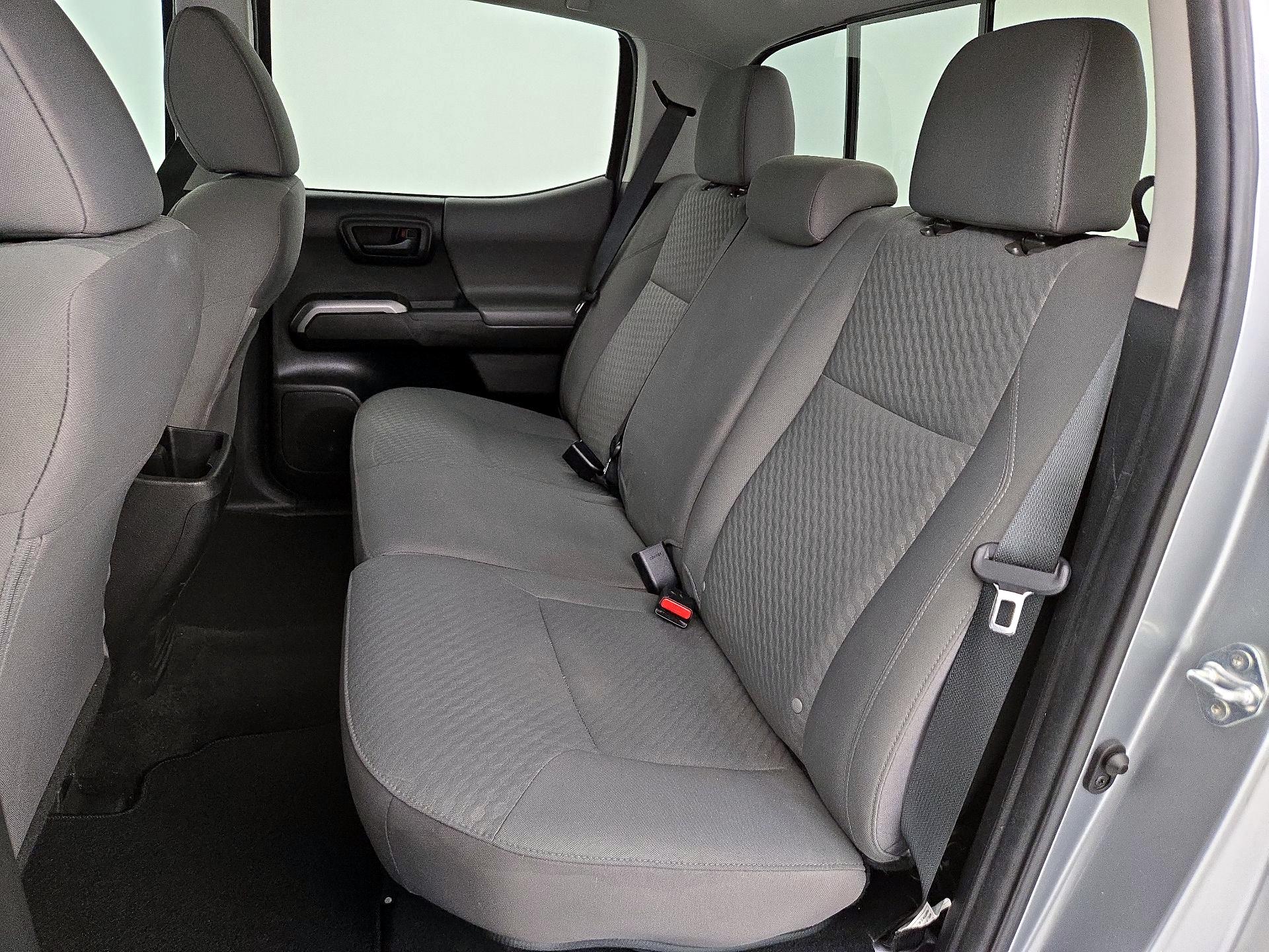 Thumbnail: 2022 Toyota Tacoma - 19