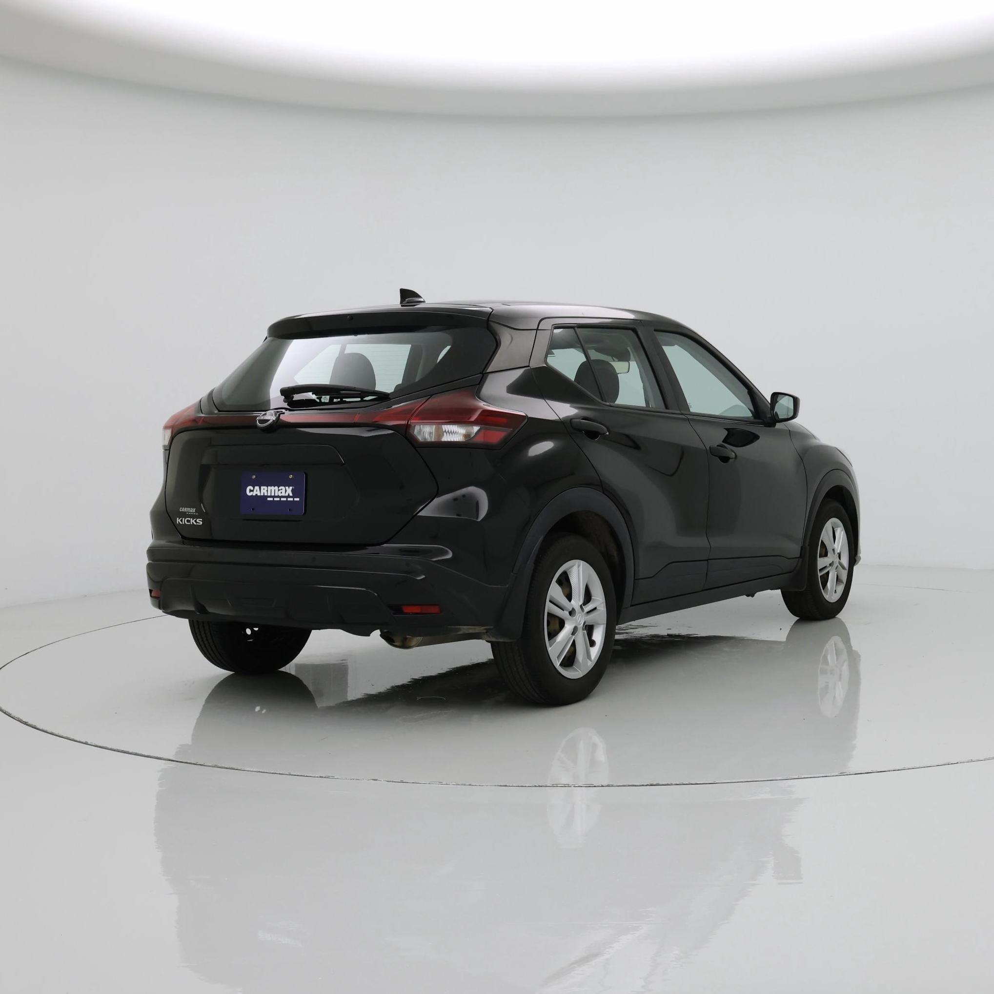 Thumbnail: 2023 Nissan Kicks - 8