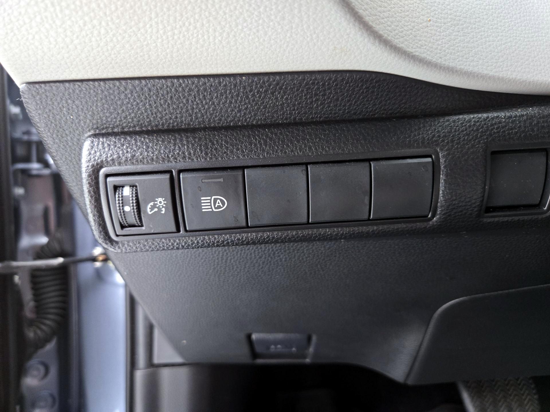 Thumbnail: 2022 Toyota Corolla - 13