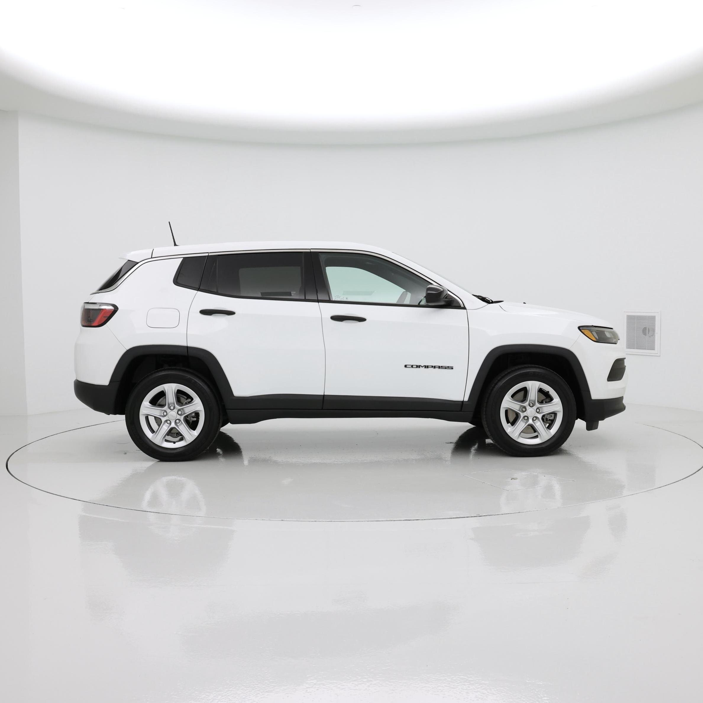 Thumbnail: 2023 Jeep Compass - 7