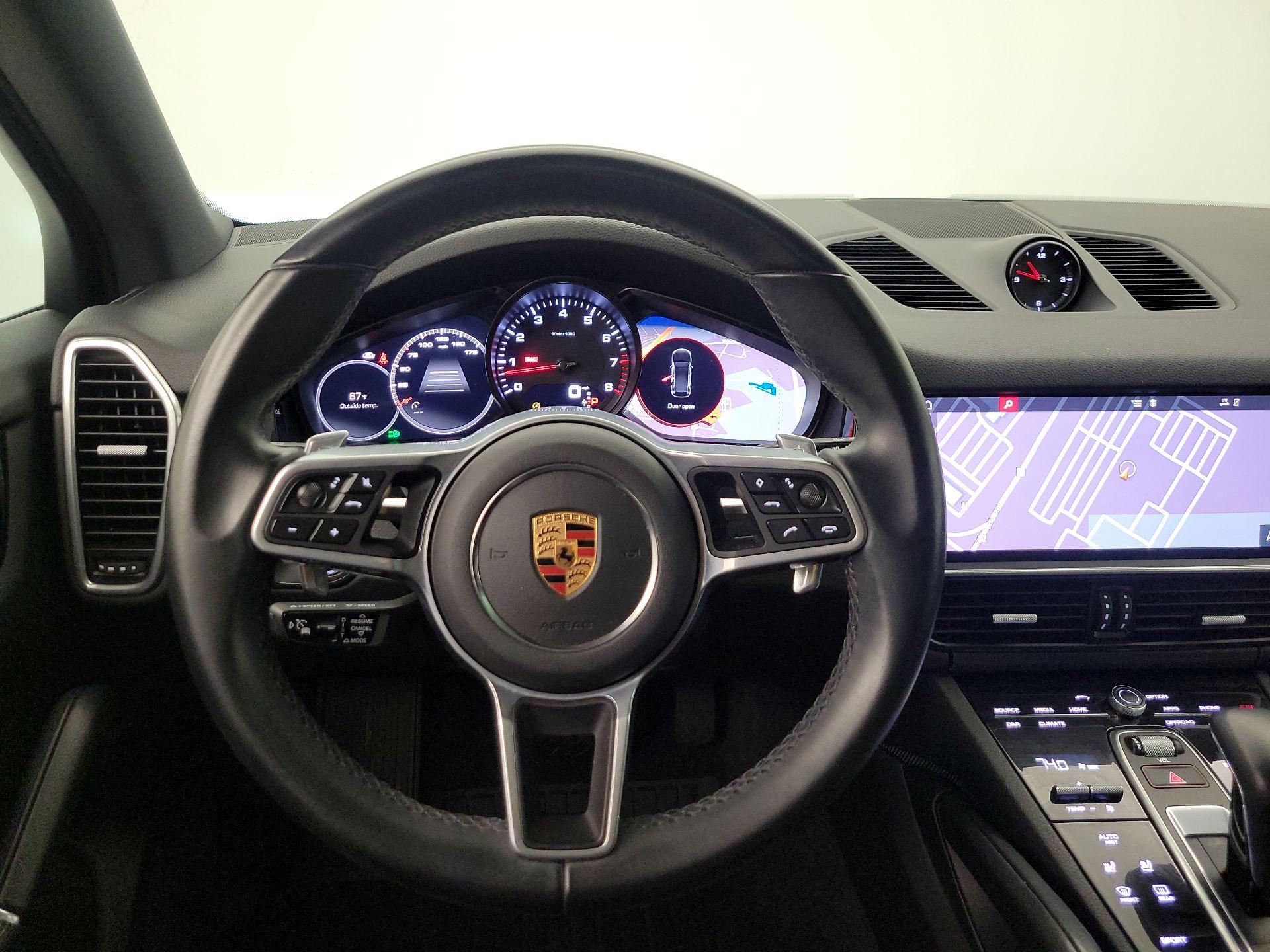 Thumbnail: 2019 Porsche Cayenne - 10