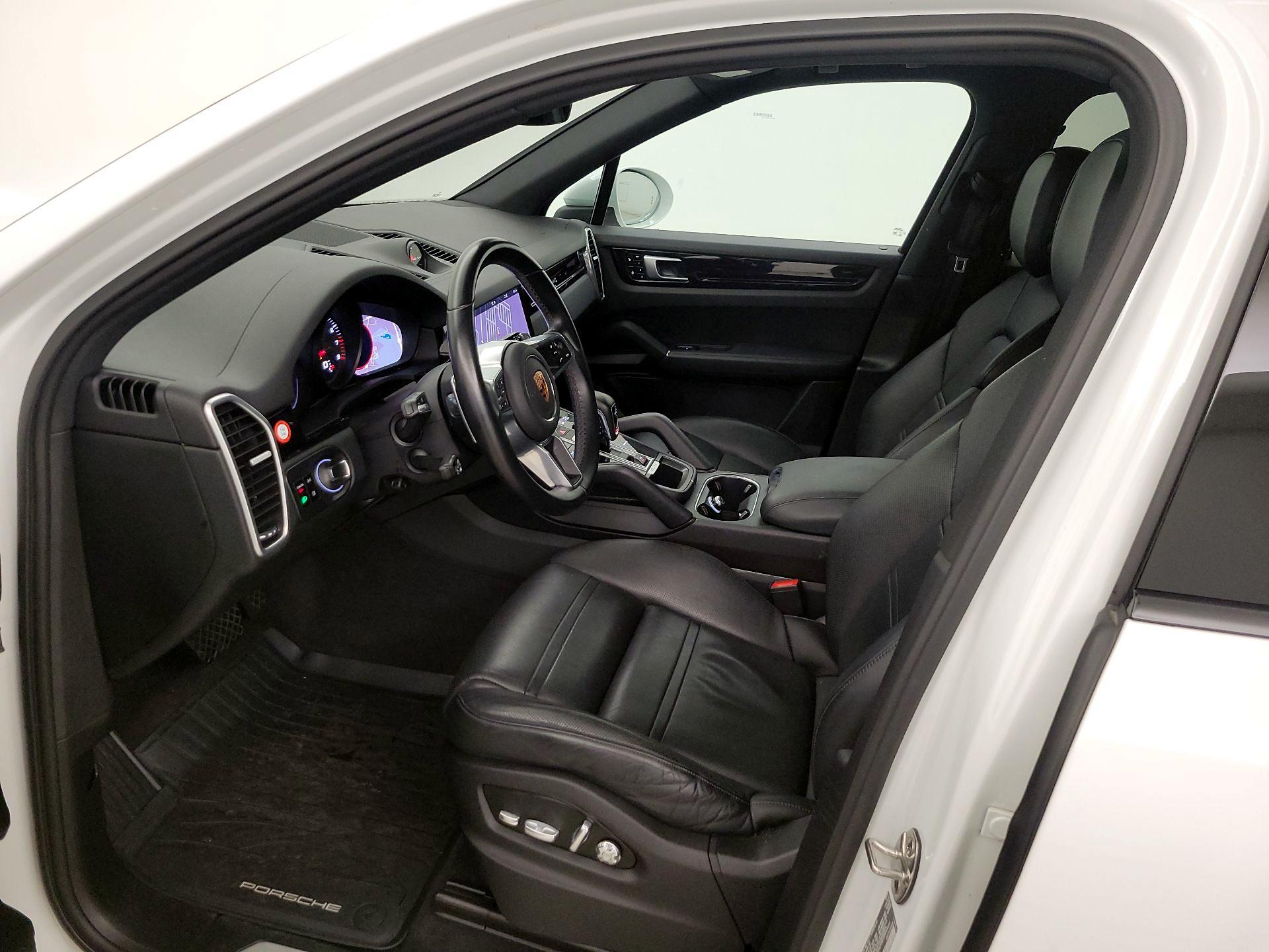 Thumbnail: 2019 Porsche Cayenne - 11