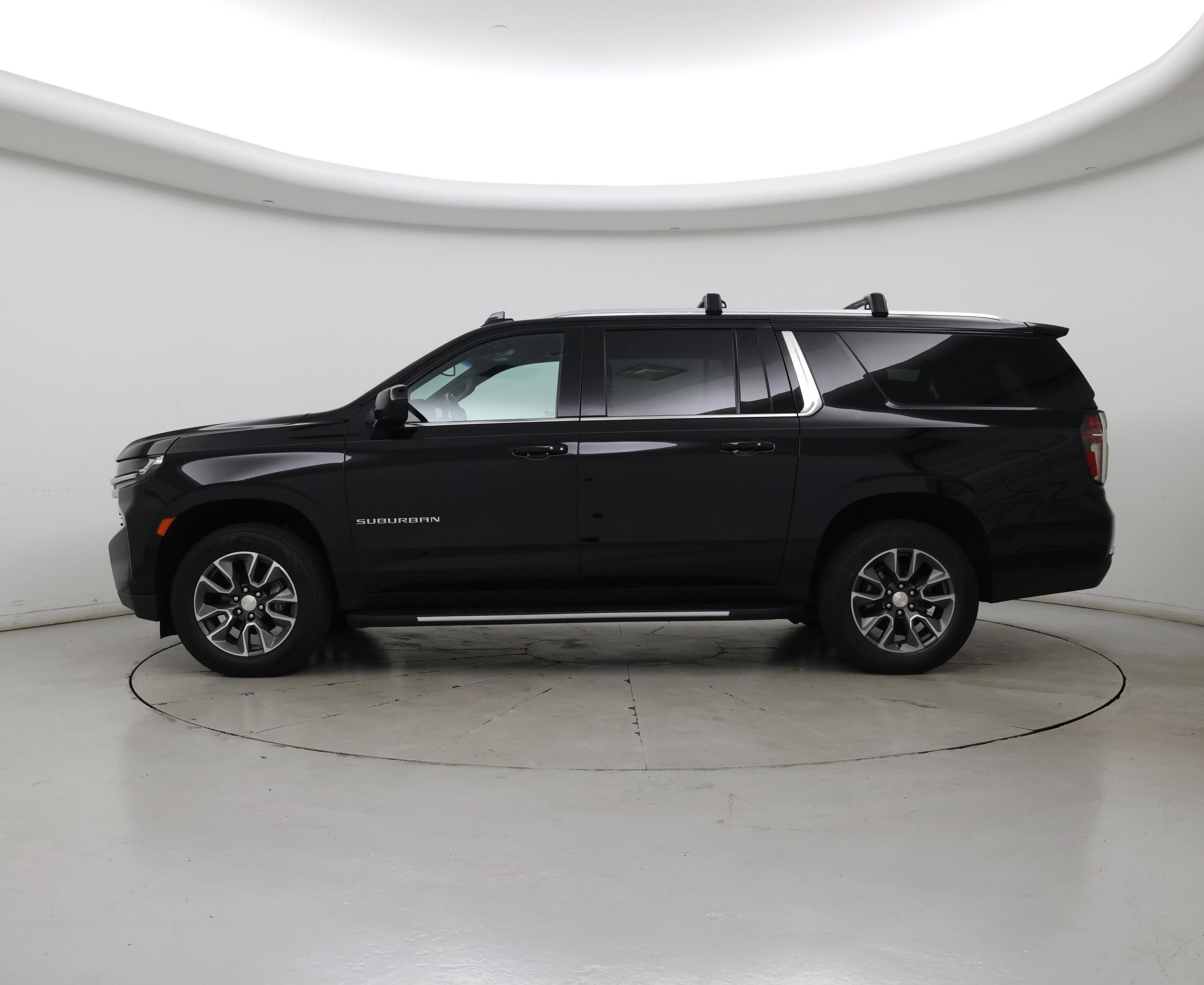 Thumbnail: 2021 Chevrolet Suburban - 3