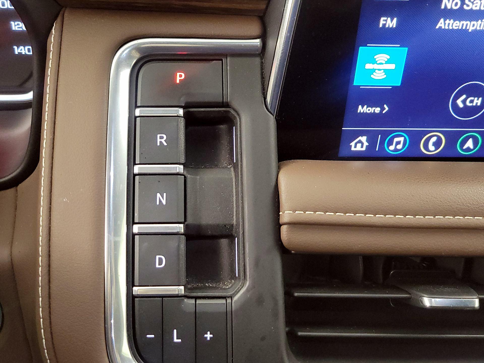 Thumbnail: 2021 Chevrolet Tahoe - 18