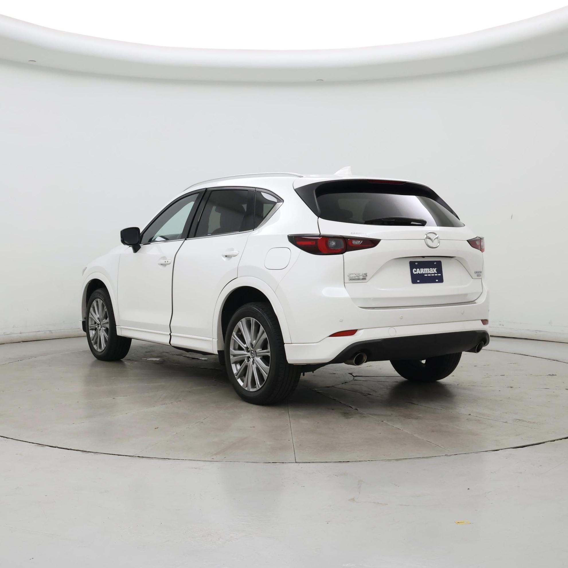 Thumbnail: 2022 Mazda CX-5 - 2
