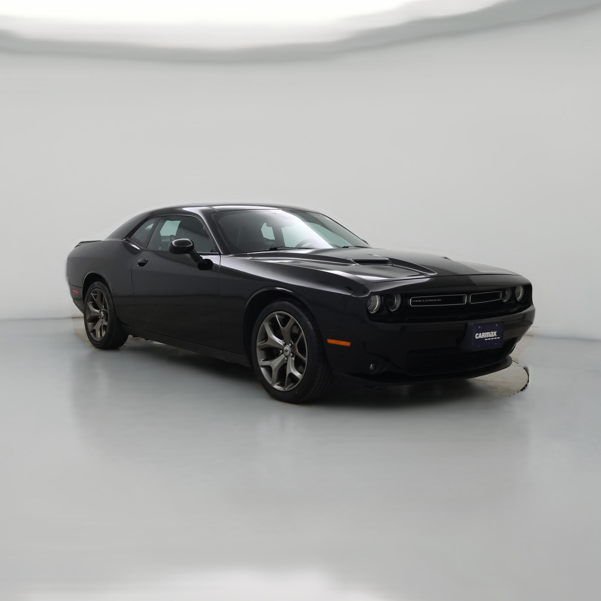 Thumbnail: 2017 Dodge Challenger - 1