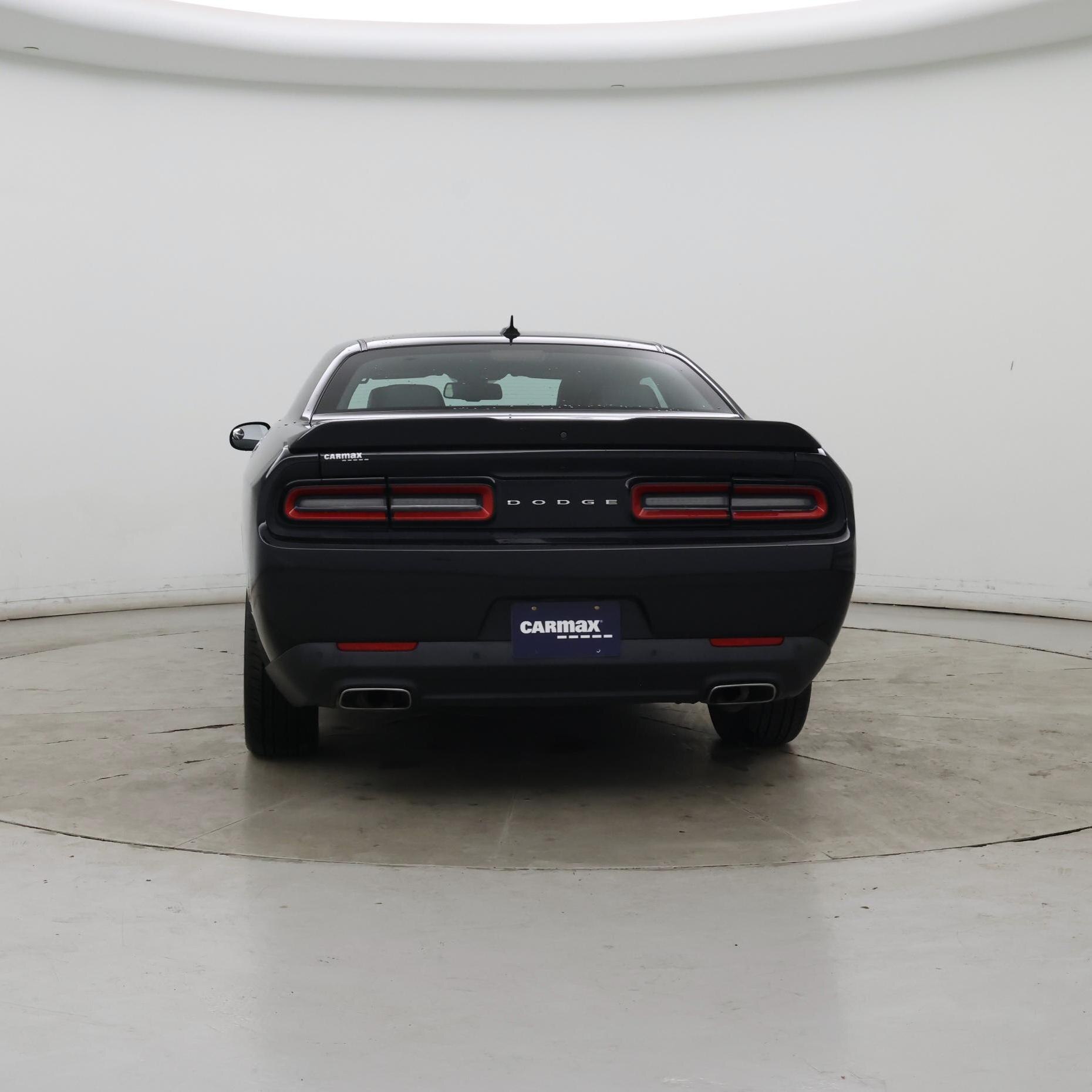 Thumbnail: 2017 Dodge Challenger - 6