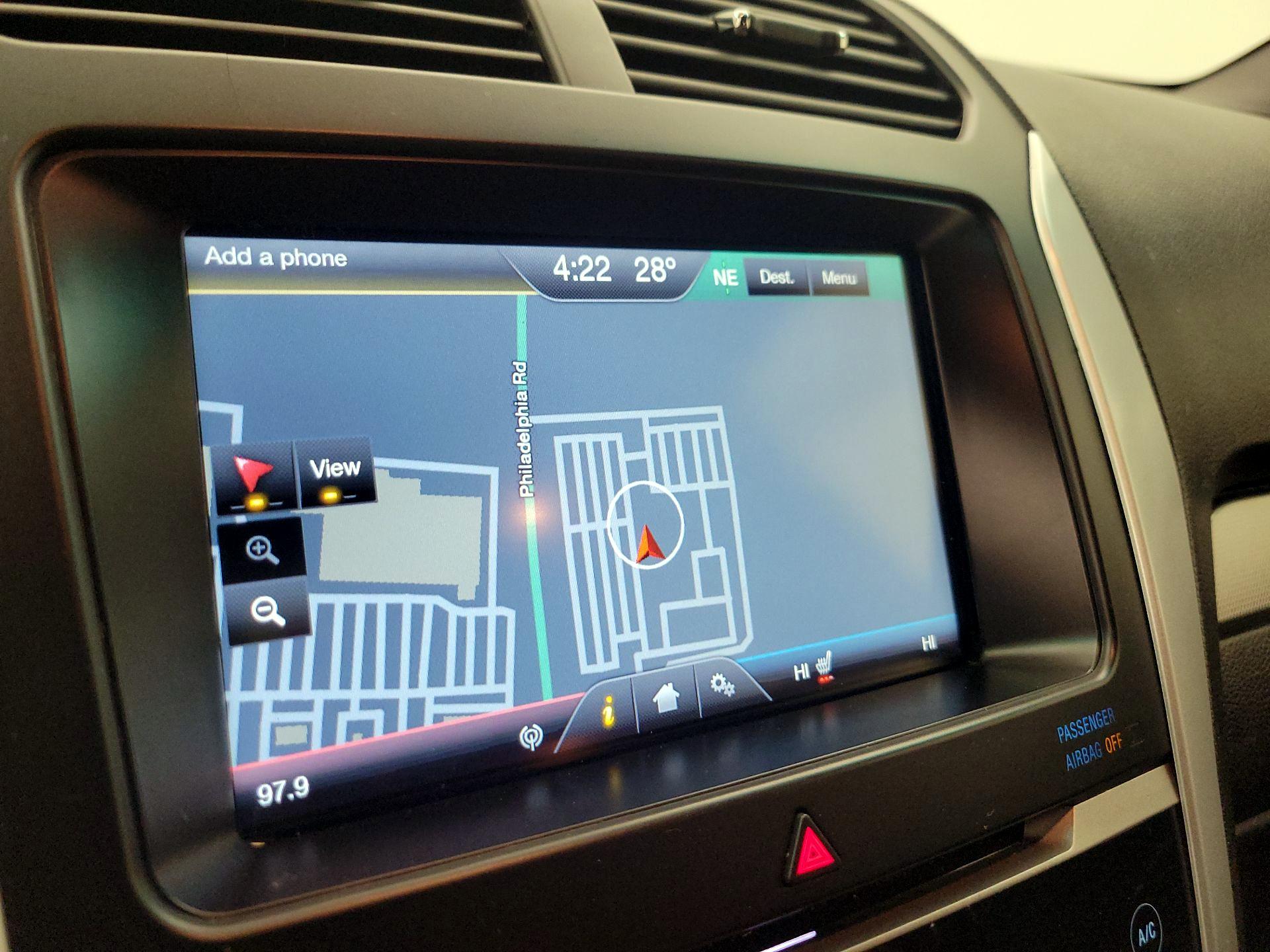 Thumbnail: 2015 Ford Explorer - 14