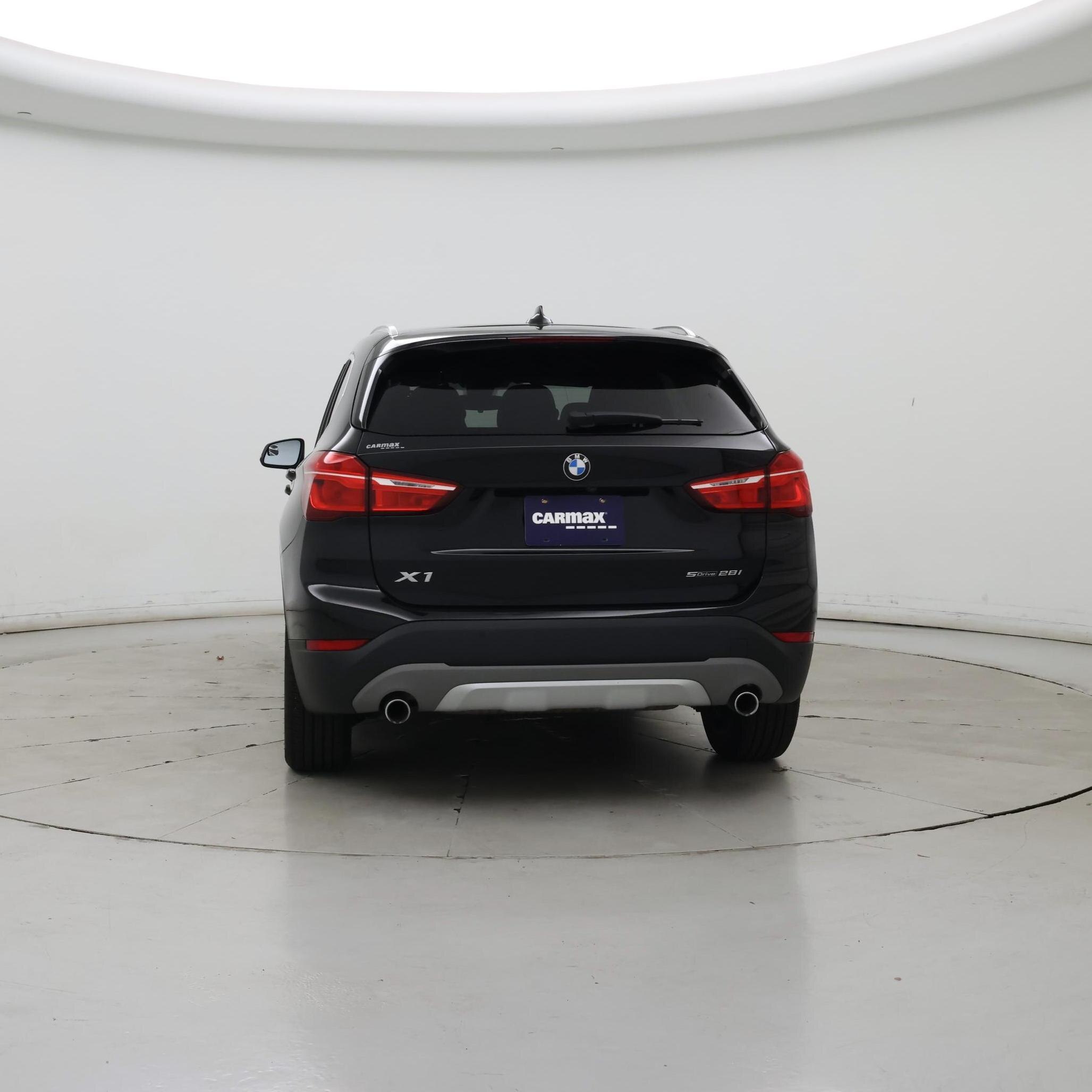 Thumbnail: 2019 BMW X1 - 6