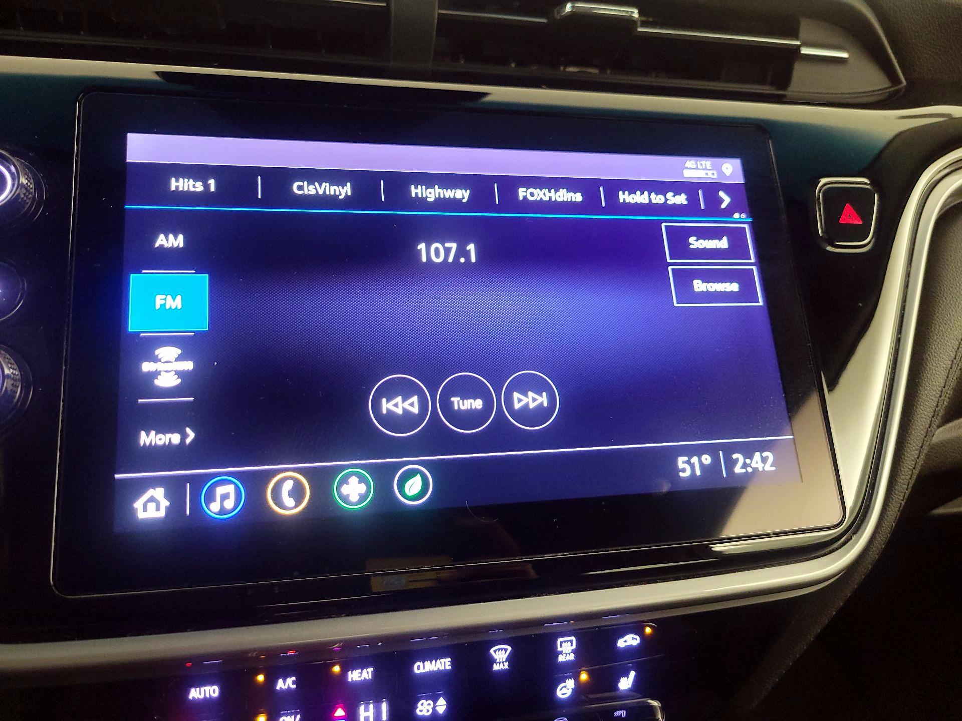 Thumbnail: 2022 Chevrolet Bolt EV - 15