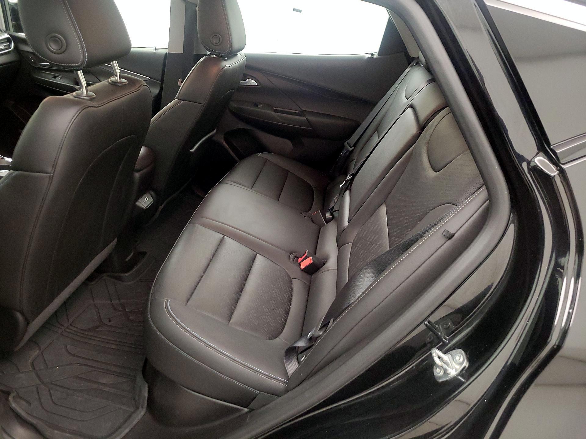 Thumbnail: 2022 Chevrolet Bolt EV - 19