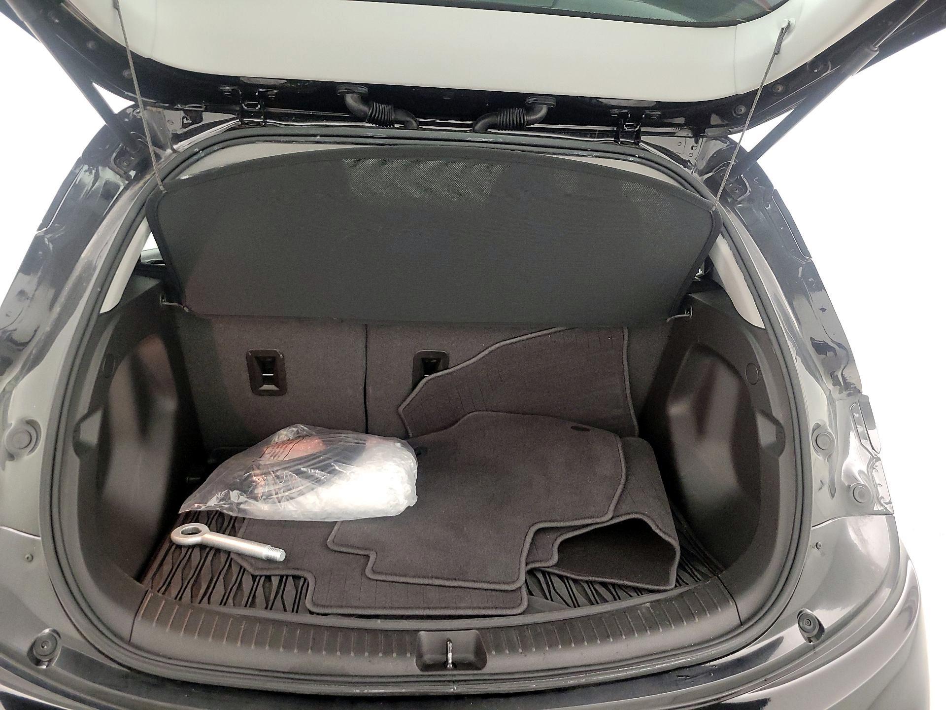 Thumbnail: 2022 Chevrolet Bolt EV - 20