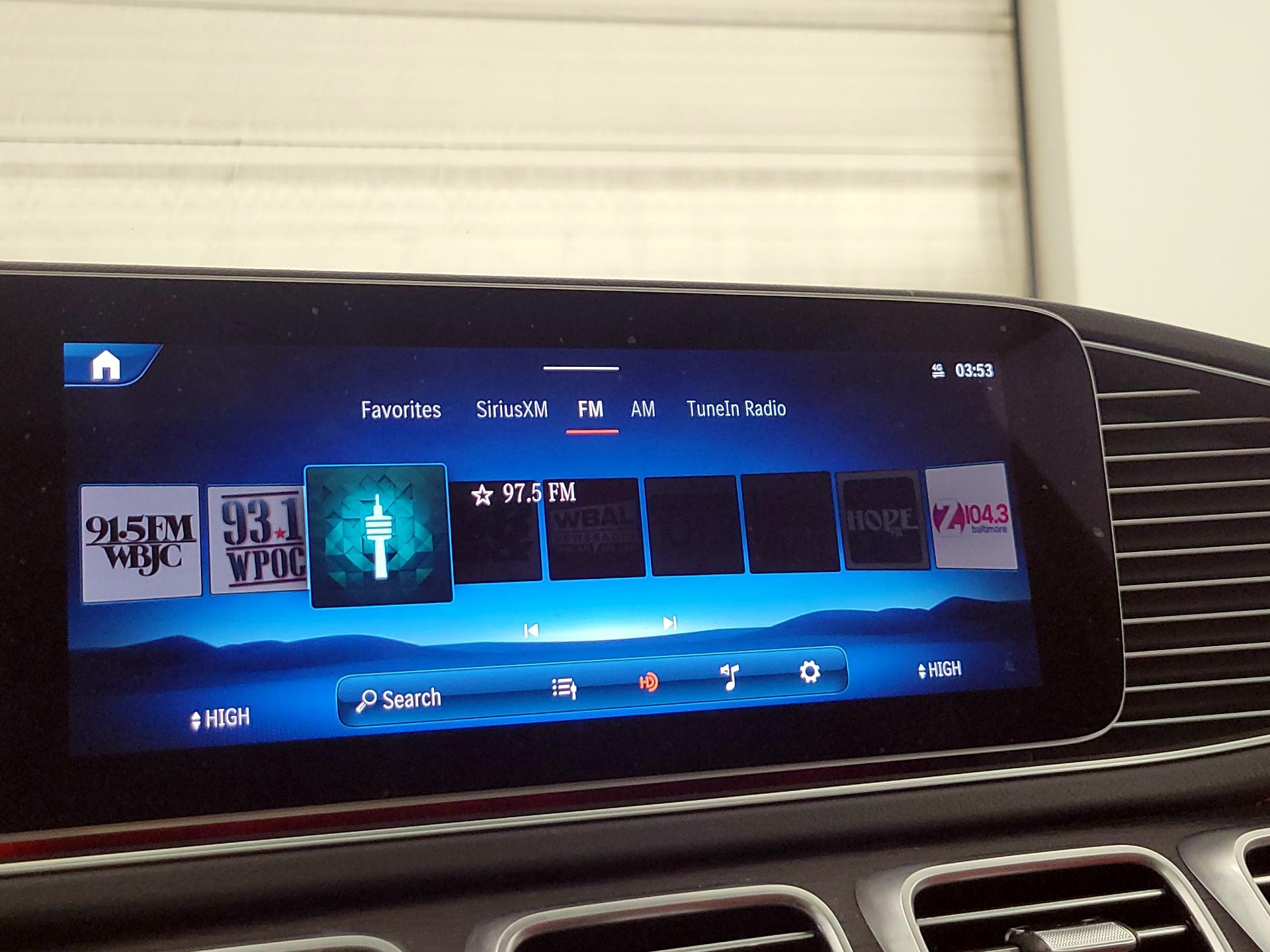 Thumbnail: 2025 Mercedes-Benz GLE - 16