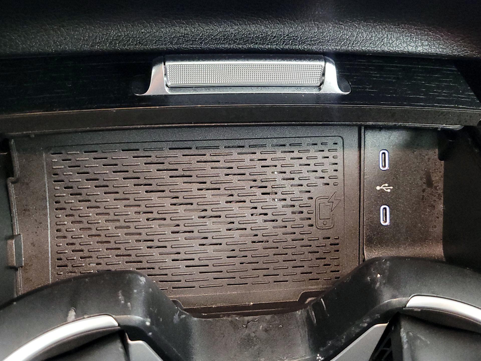 Thumbnail: 2025 Mercedes-Benz GLE - 19