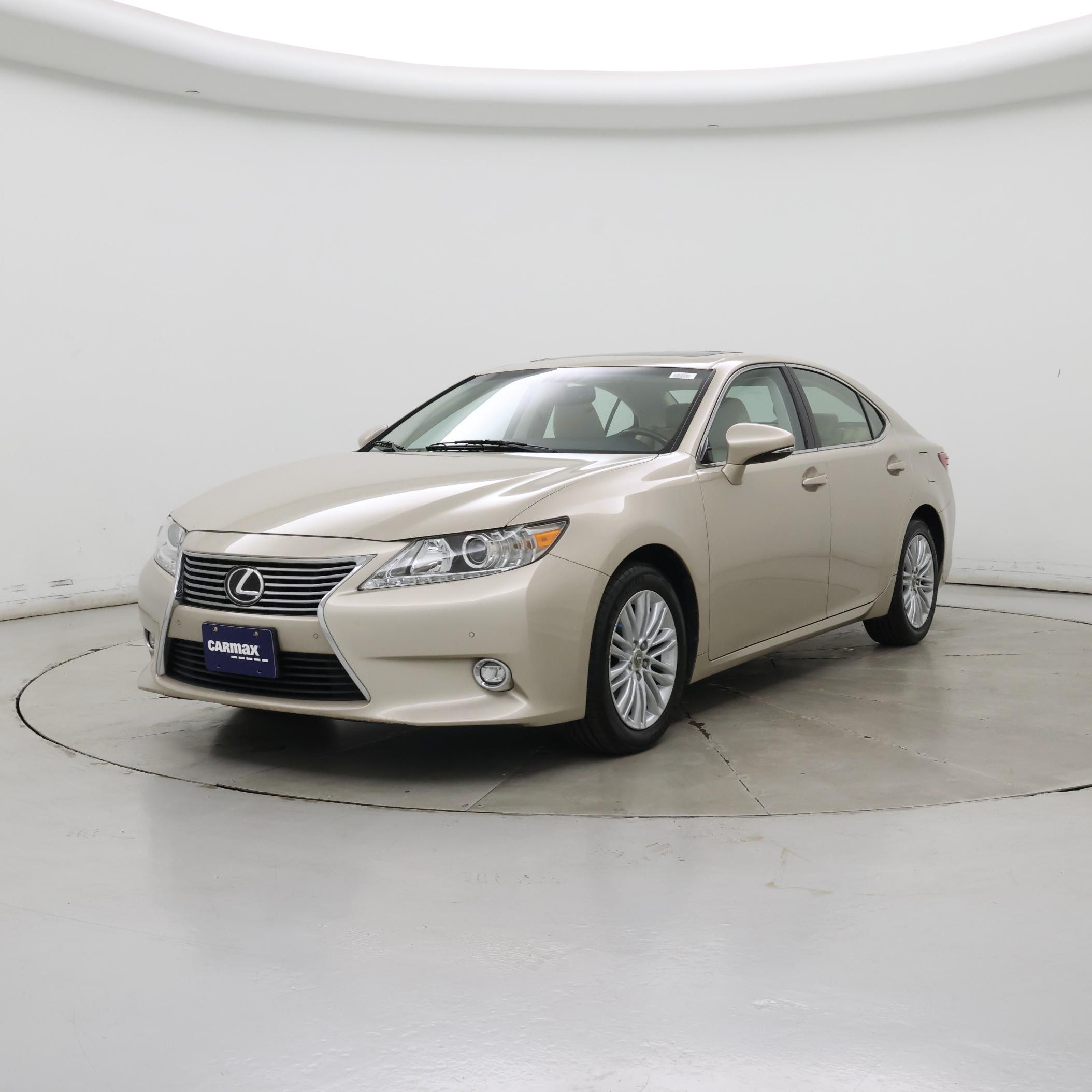 Thumbnail: 2014 Lexus ES - 4